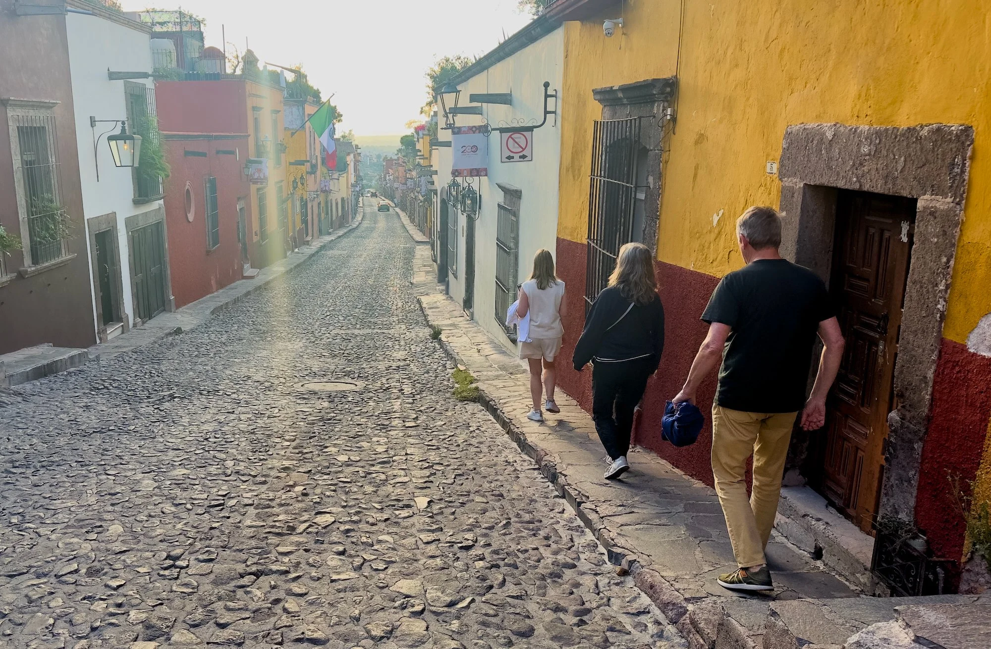 Mexico 2026 worker - 135 of 187.jpeg