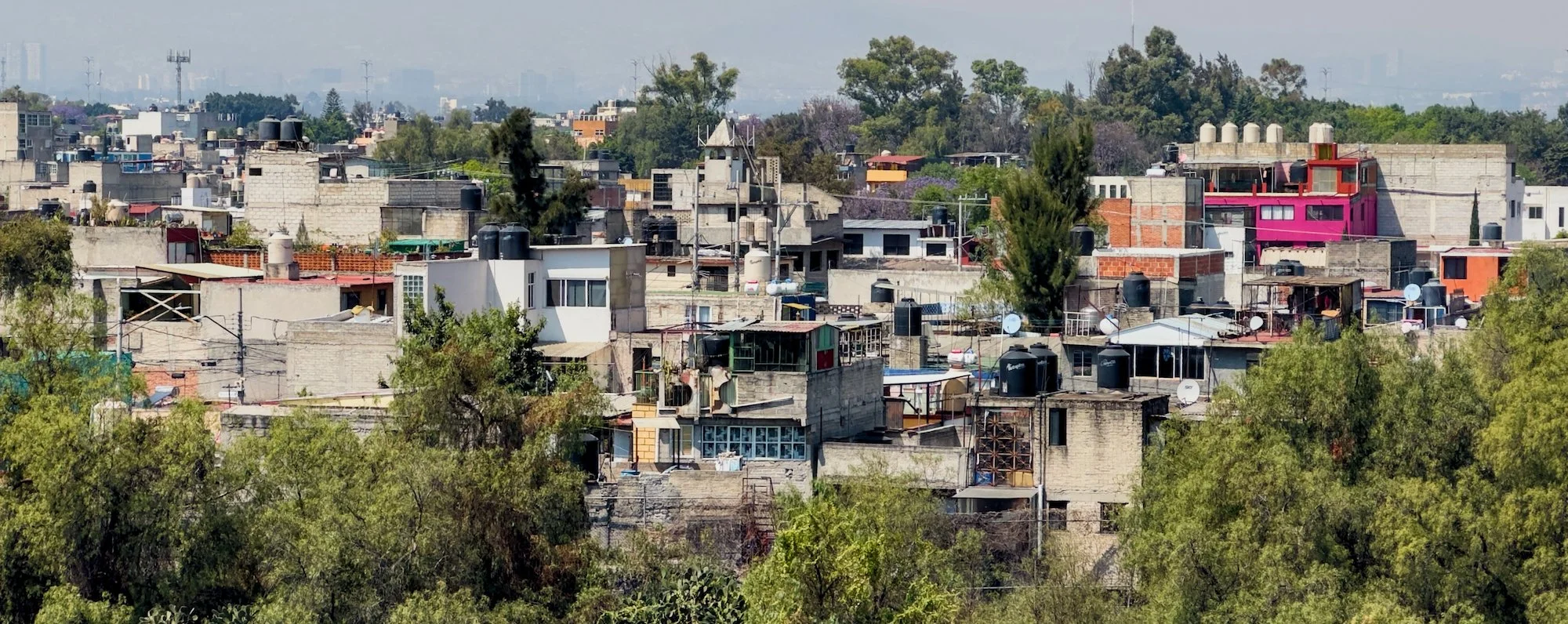 Anahuacalli Museum: A view of the surrounding neighborhood from the roof.