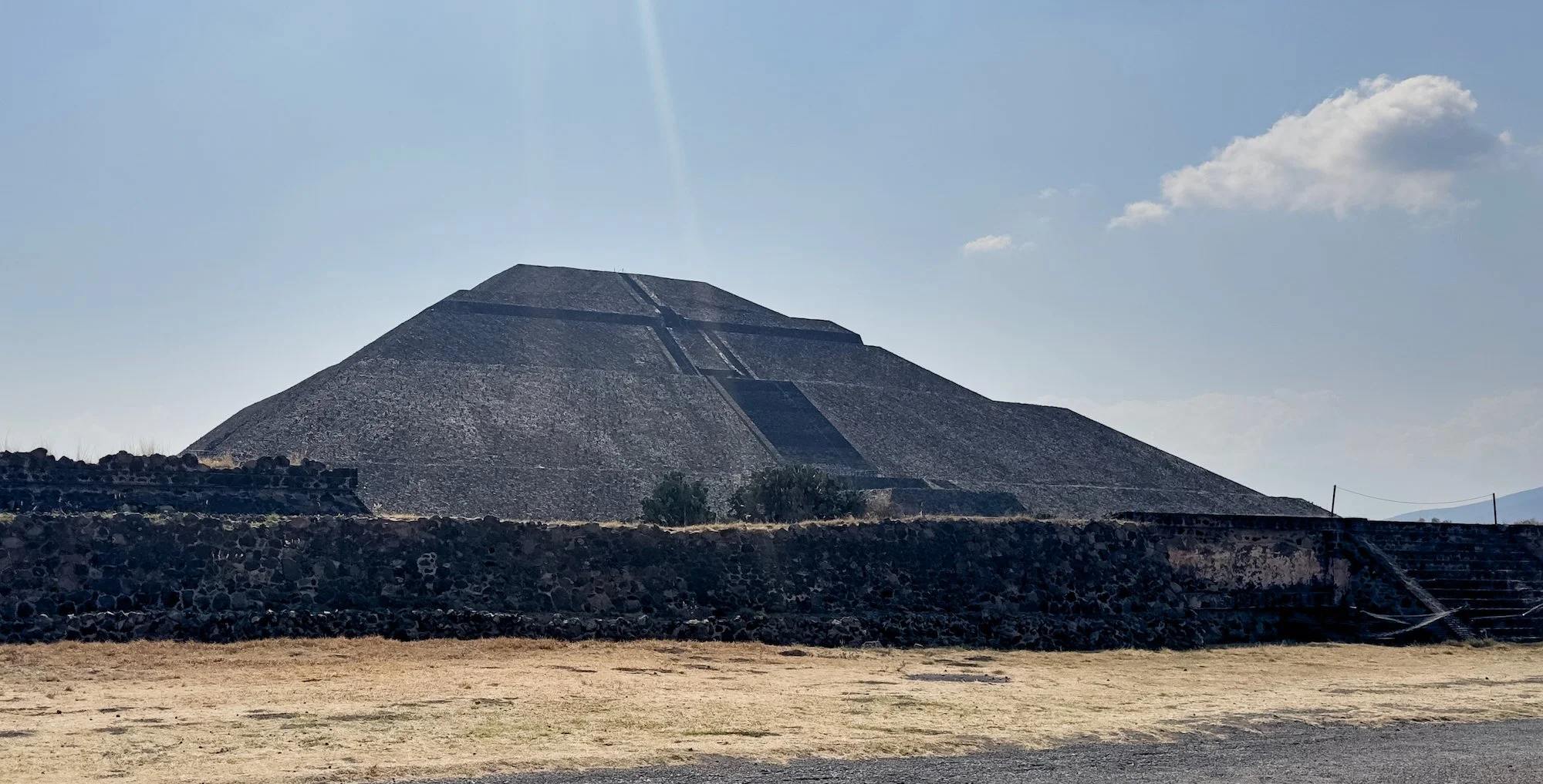 Teotihuacán: The Pyramid of the Sun is huge, as big as the pyramids in Egypt.