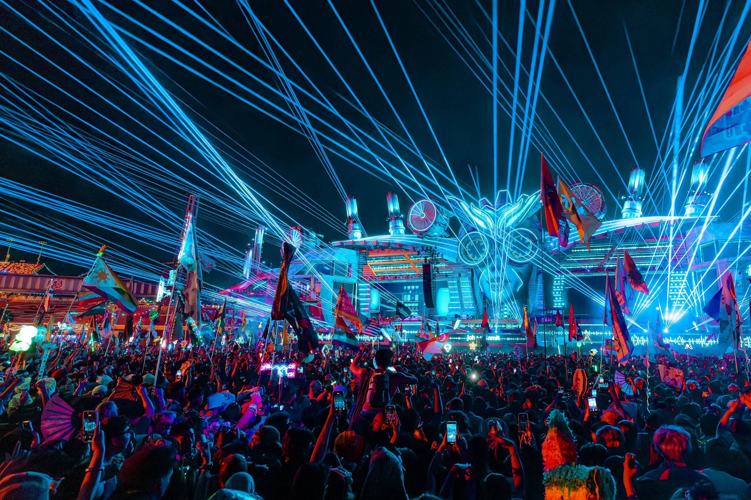20260516_EDCLV_@edc_lasvegas_9-compressed.jpg
