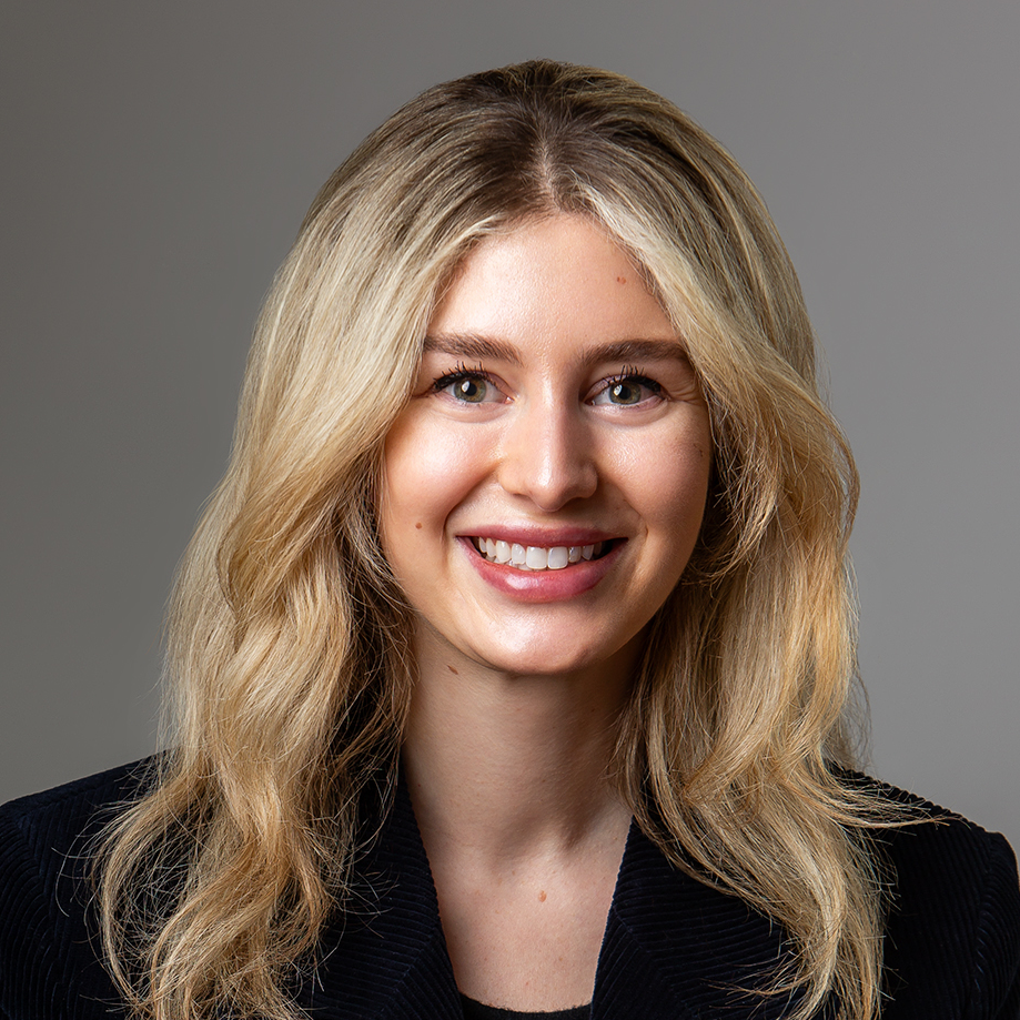 Dr. Veronica Hammer