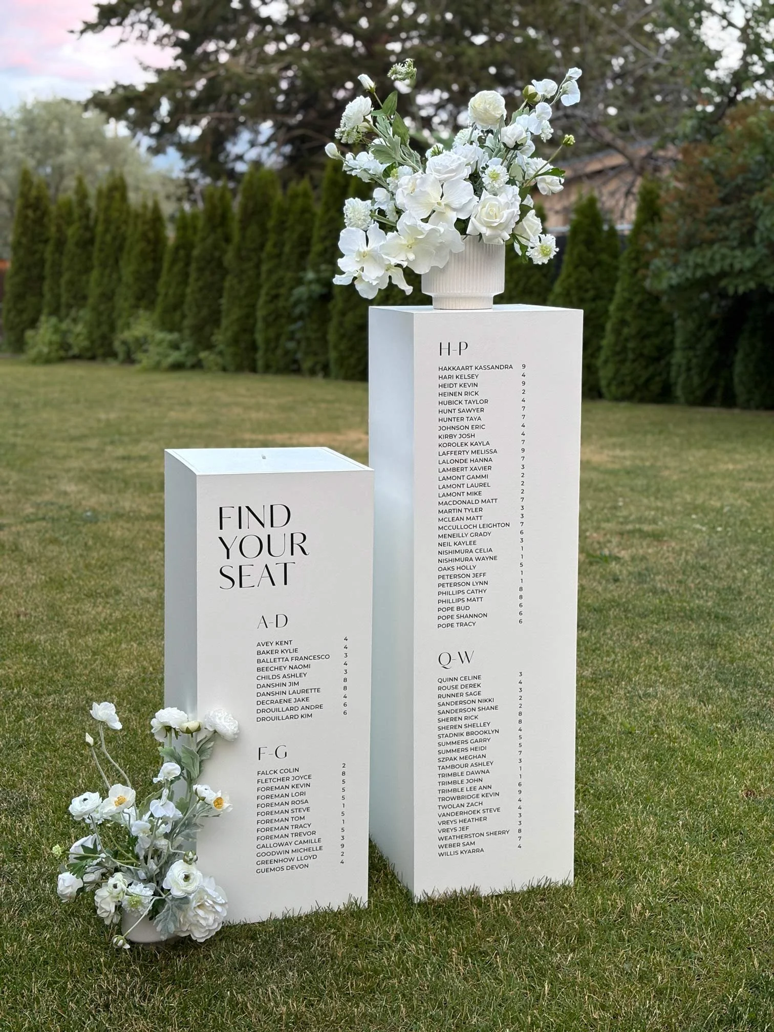 The-Build-Boutique-Seating-Chart-Pillars-Okanagan-Wedding-Rentals.jpg