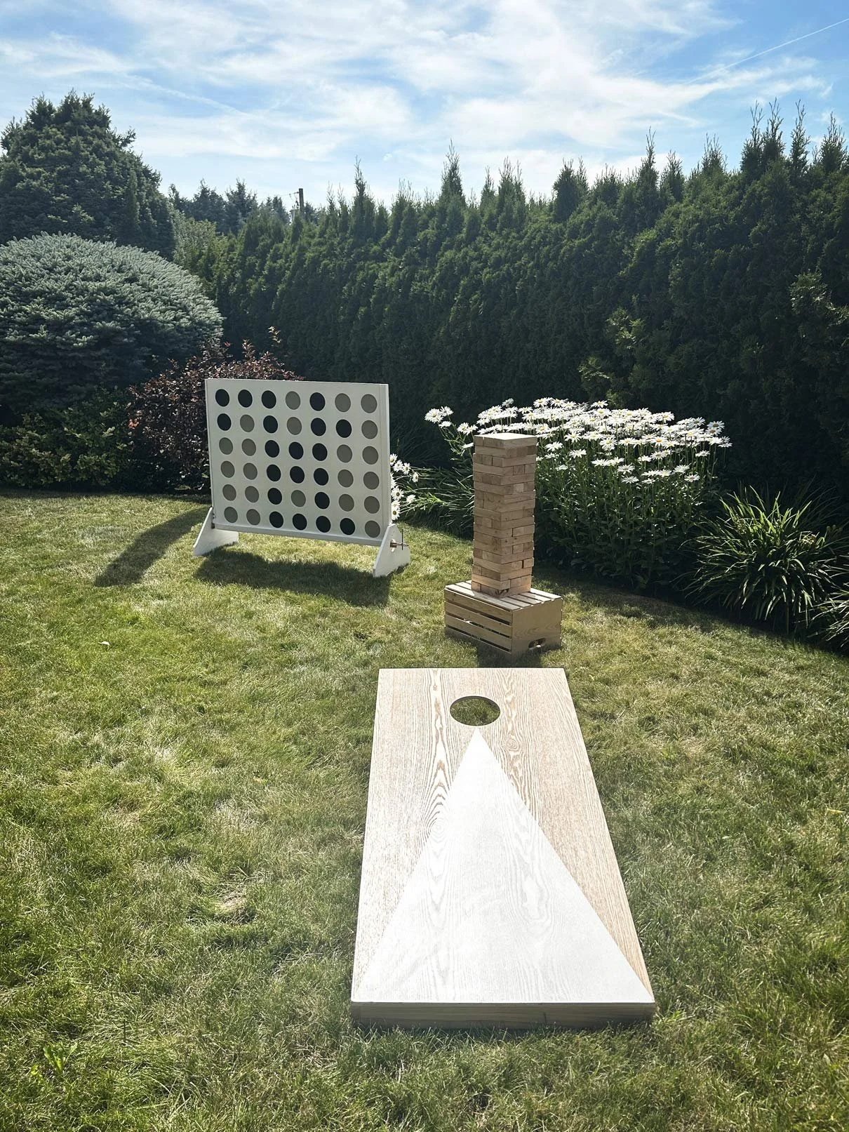 The-Build-Boutique-Outdoor-Games-Cornhole-2.jpg