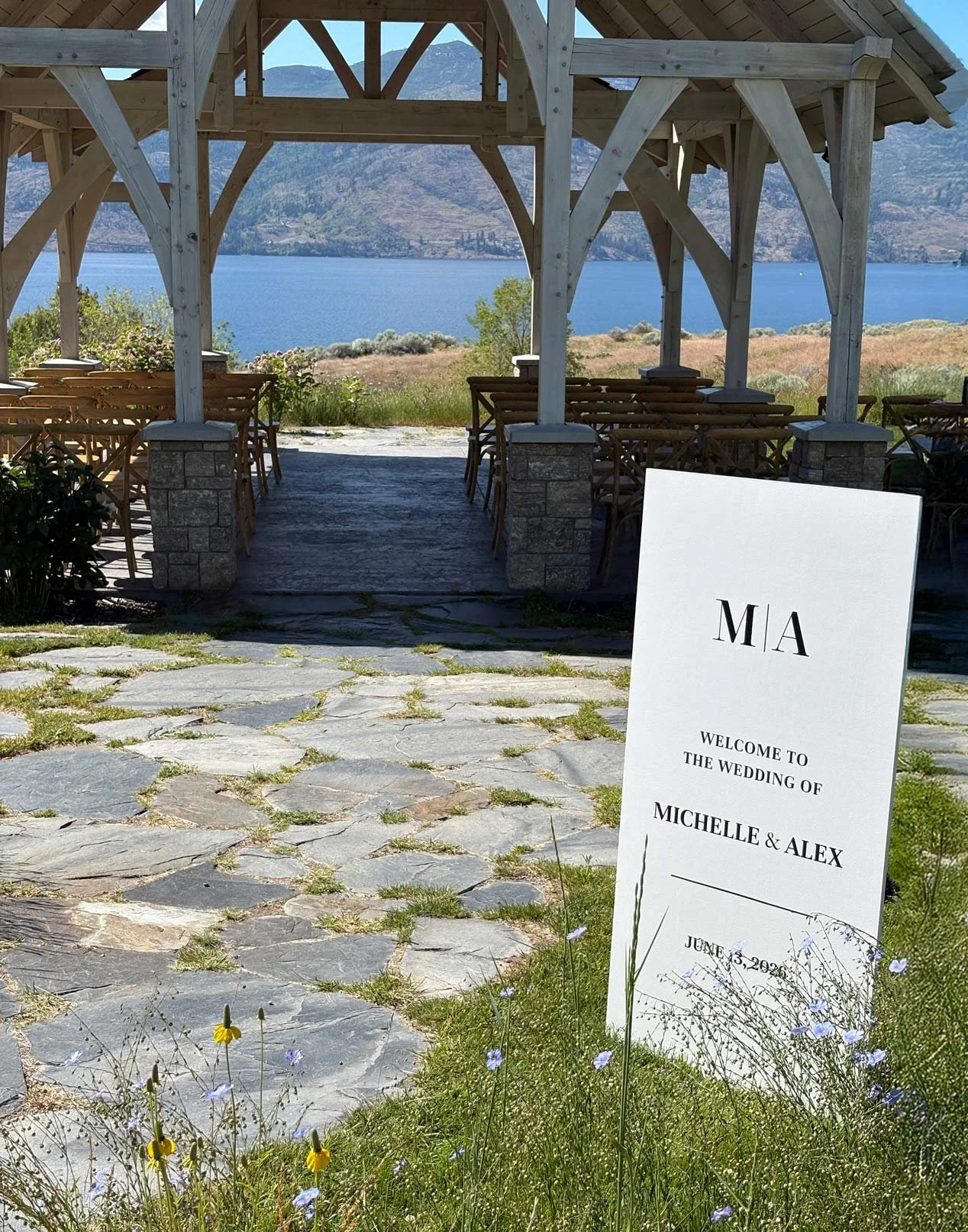 Modern-Rectangle-Welcome-Sign-The-Build-Boutique-Kelowna-BC.jpg
