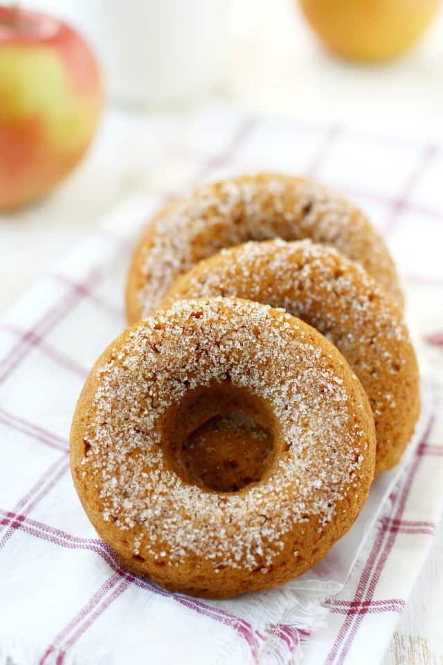 vegan-apple-cider-donuts.jpg
