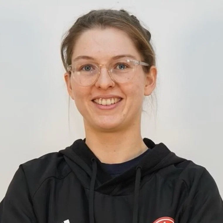 Victoria Knorr-Held