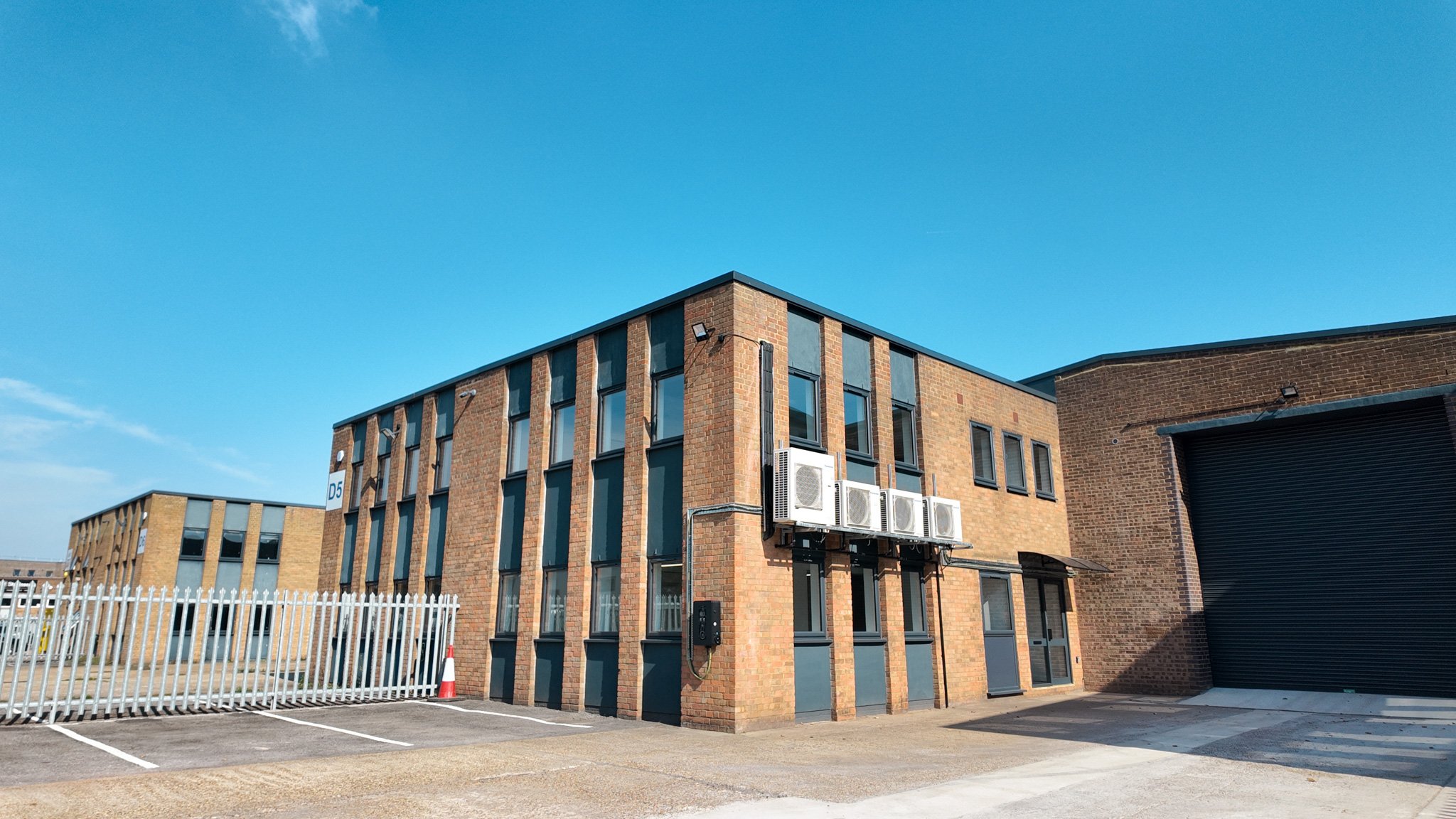Unit D4, Thurrock