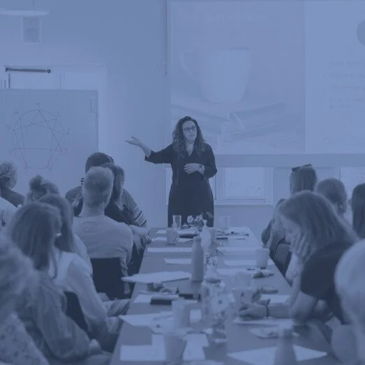 Karina Dahlmann fra Grow Your Passion underviser i  Enneagram basisuddannelse: Essential Enneagram