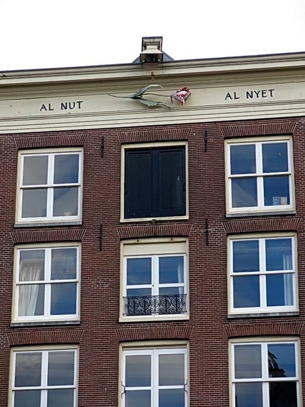 Oudezijds Voorburwal 59