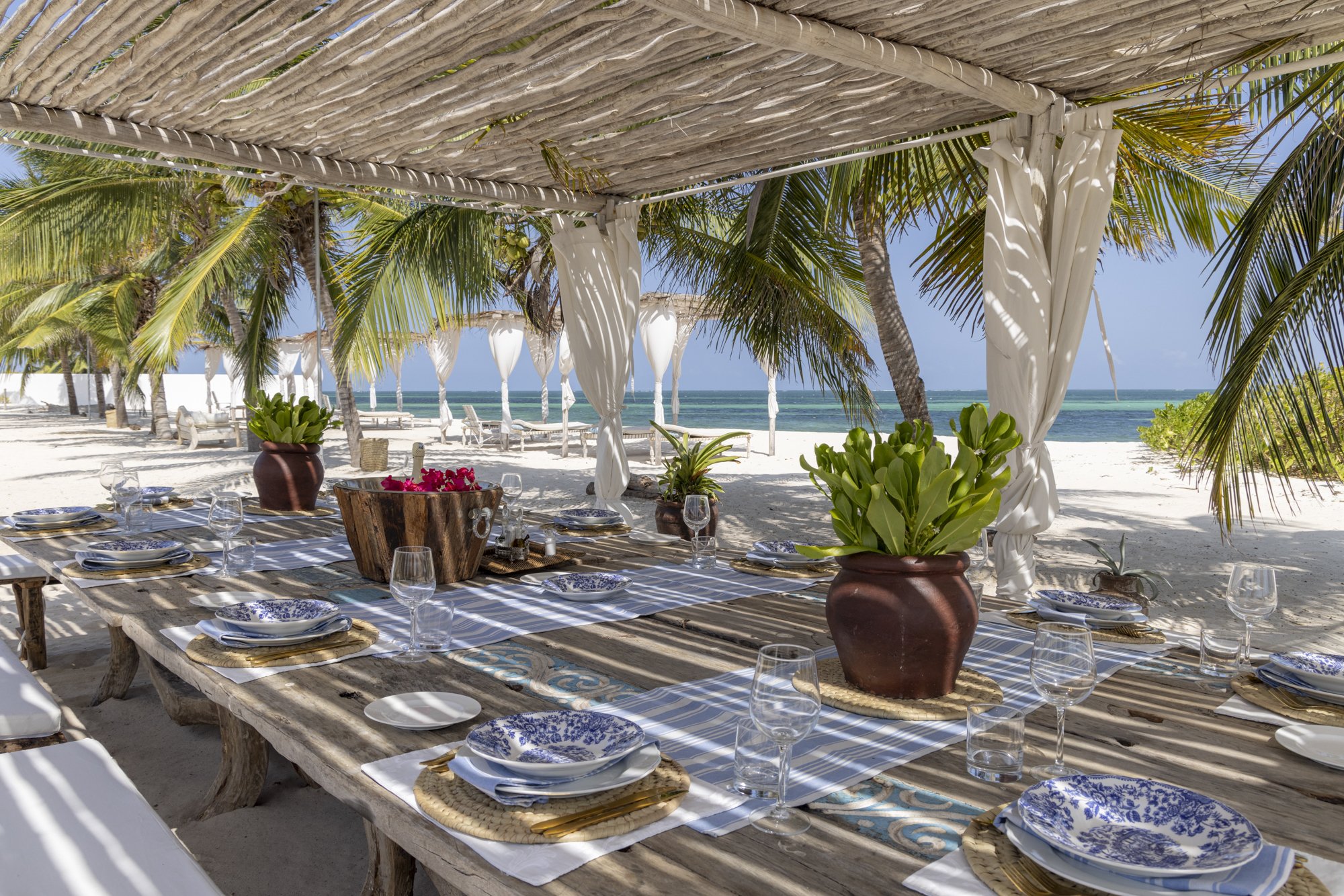 BEACH_1H6A8341_photo_RosaliaFilippetti.jpg
