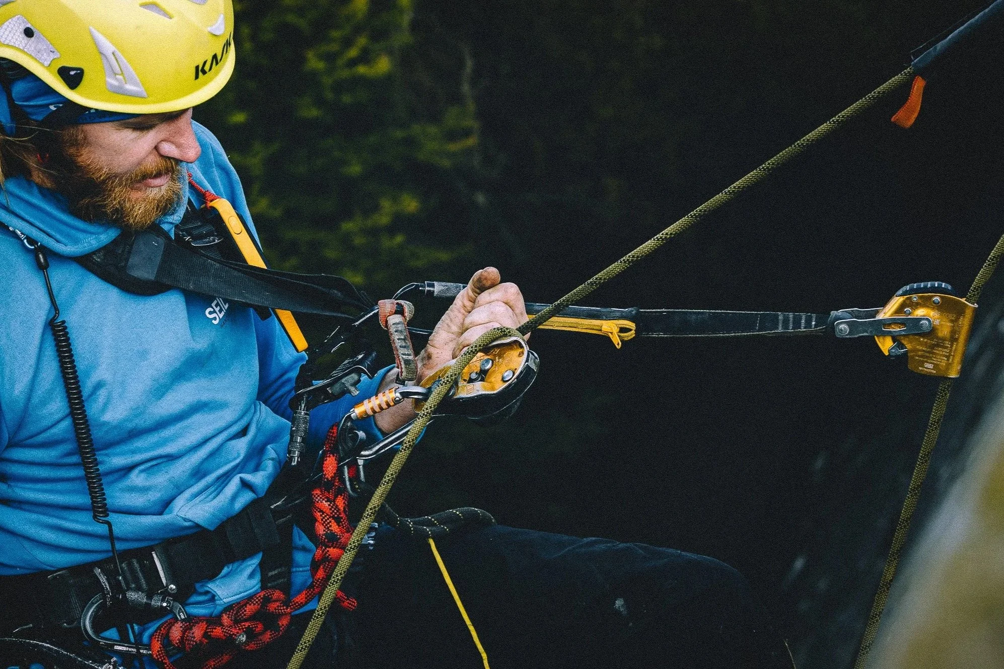 Halbscharf+Fotografie_Bjoern+Richardt_Industriefotografie_Seilworx+Industriekletterer-04.jpg