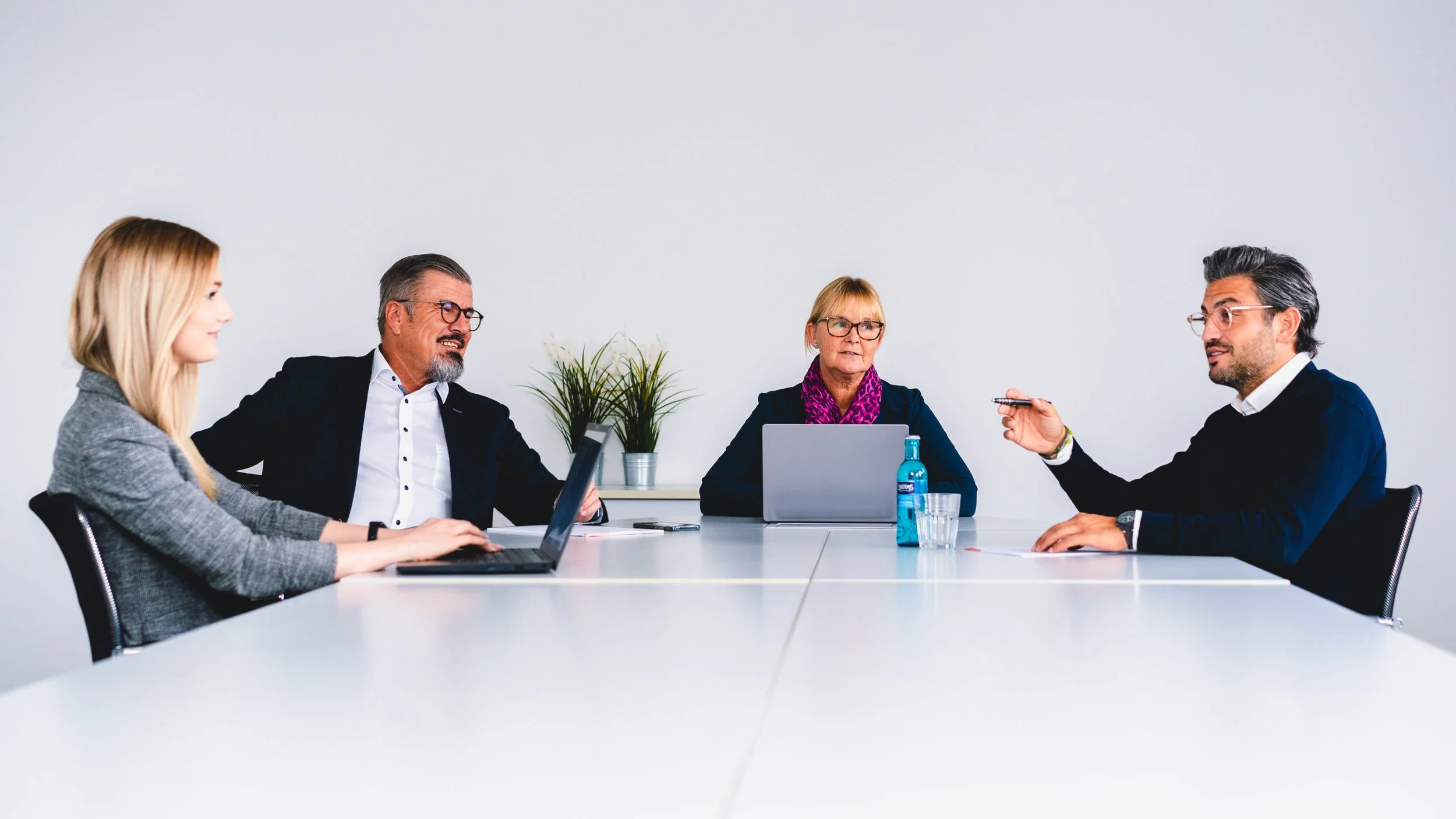 HALBSCHARF FOTOGRAFIE_Björn Richardt_Unternehmensfotografie_KSA-1.jpg