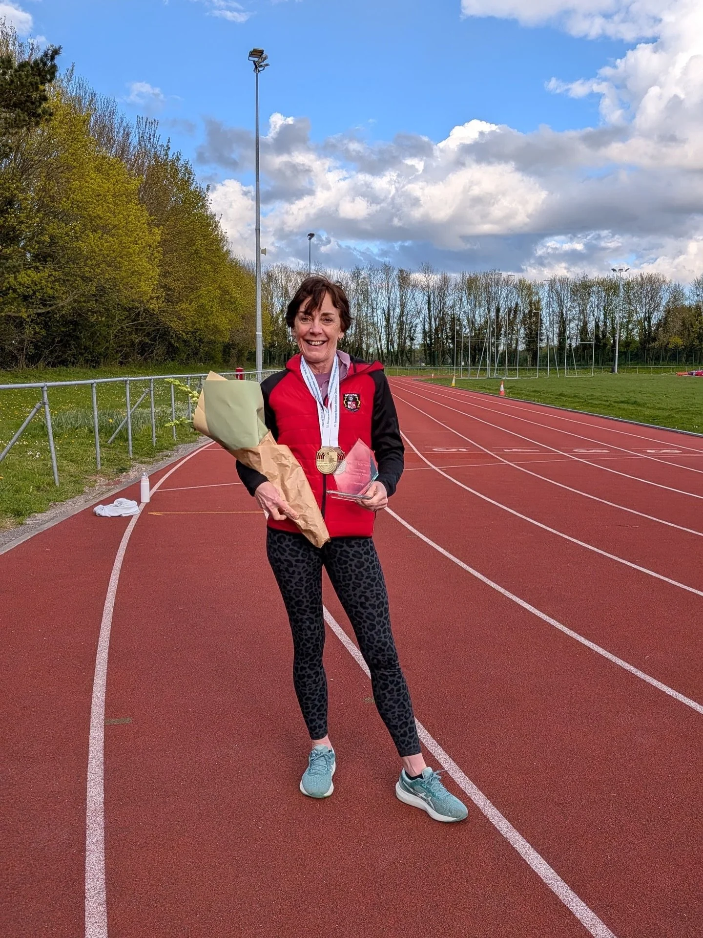 A huge congratulations to Carol Kearney on receiving a well-deserved award last night from our Masters/Seniors group. 

Carol is a fantastic representative of Lucan Harriers, consistently showing dedication, passion, and commitment to the sport. 
Not