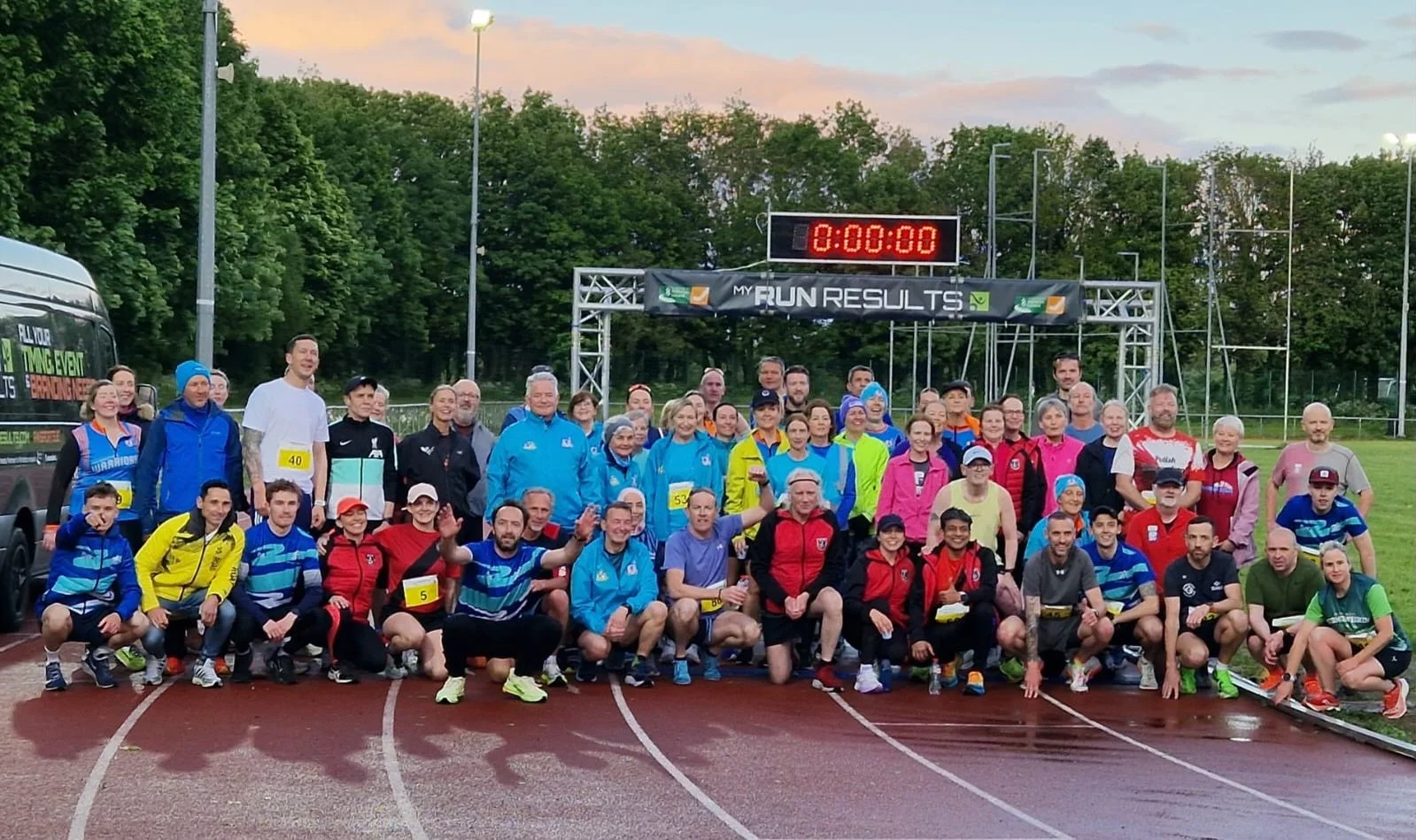 Great night last night at the paced km. 
This was a very well run event and would recommend it to everyone. 
Thanks to @myrunresults @dublintrackclub