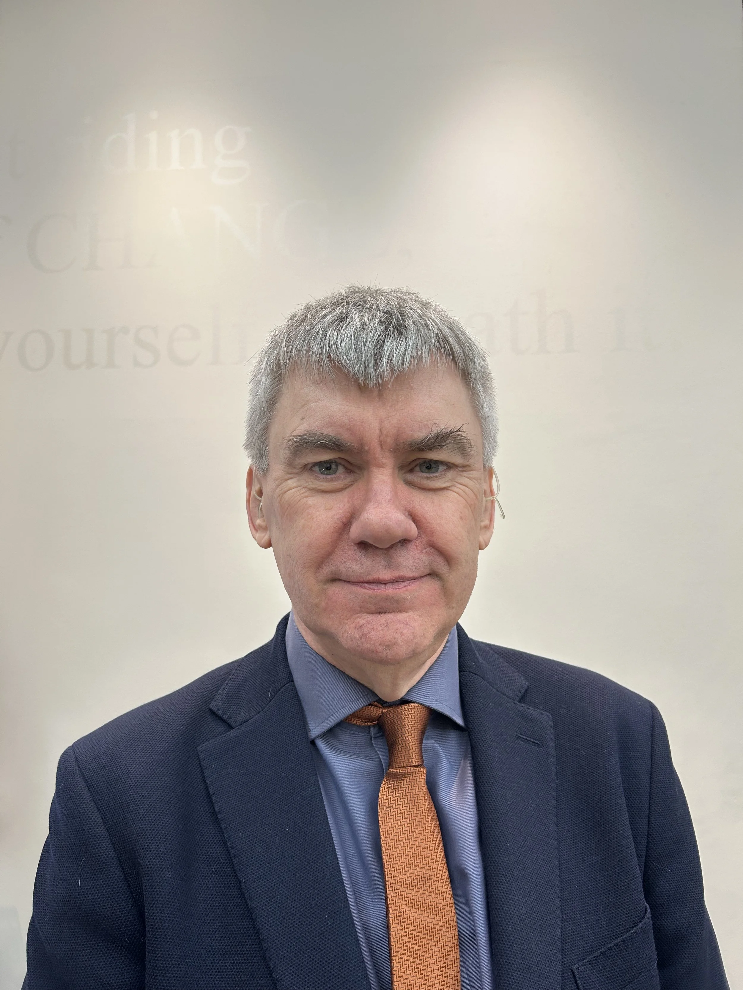 Dr Paul Wright
