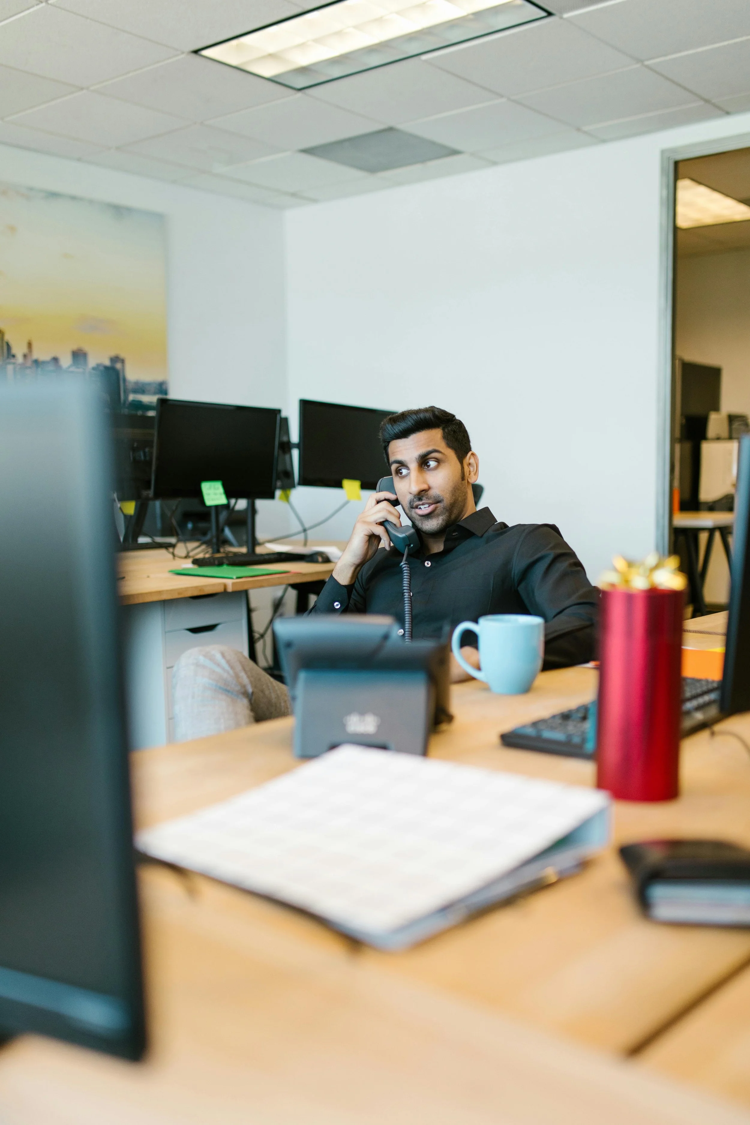 Man dealing working in customer service dealing with complaint 