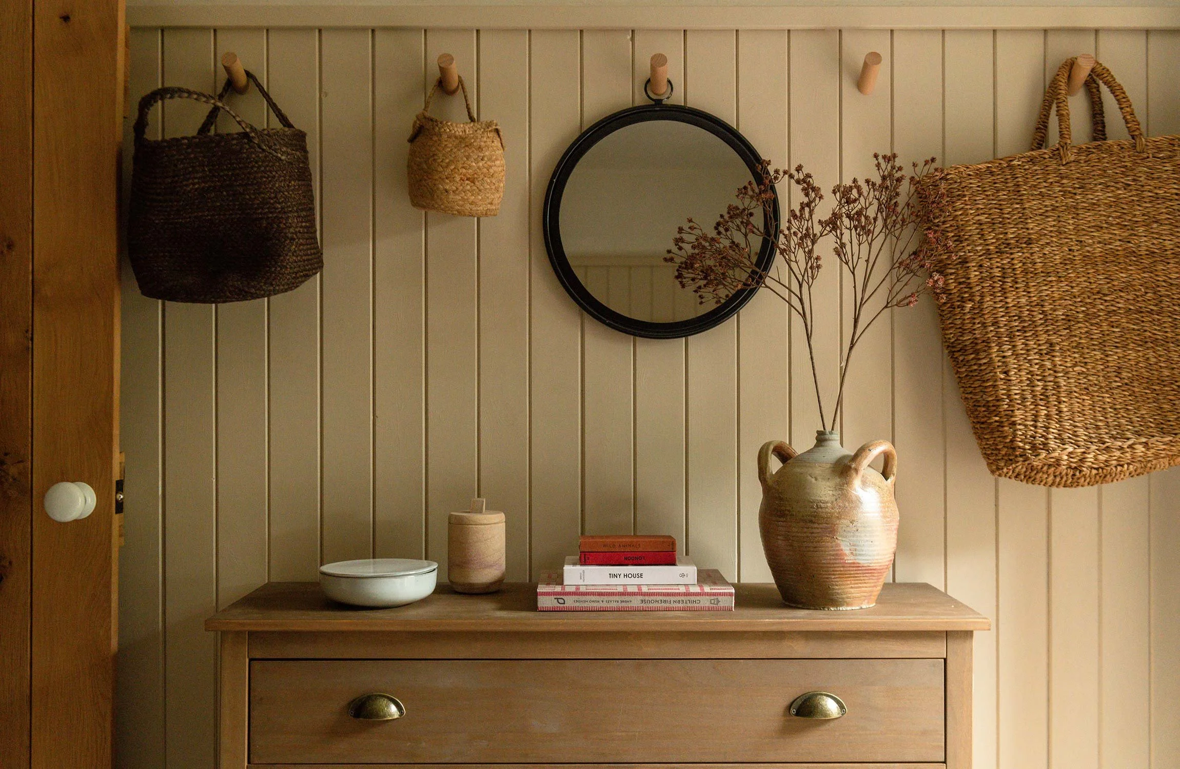 Studio-9-Living-Interior-Design-Residential-Dyffrentawel-6.jpg