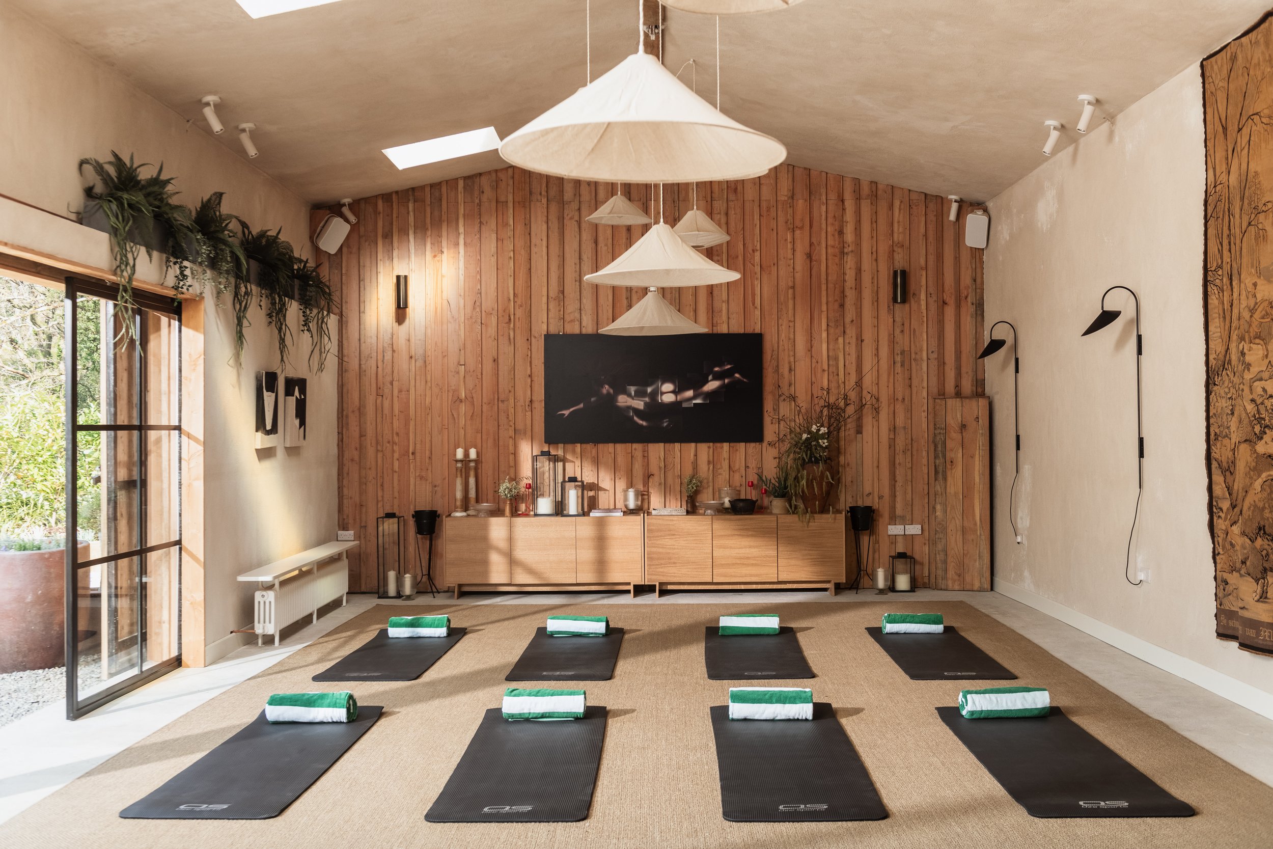 268551-highres (1).jpg