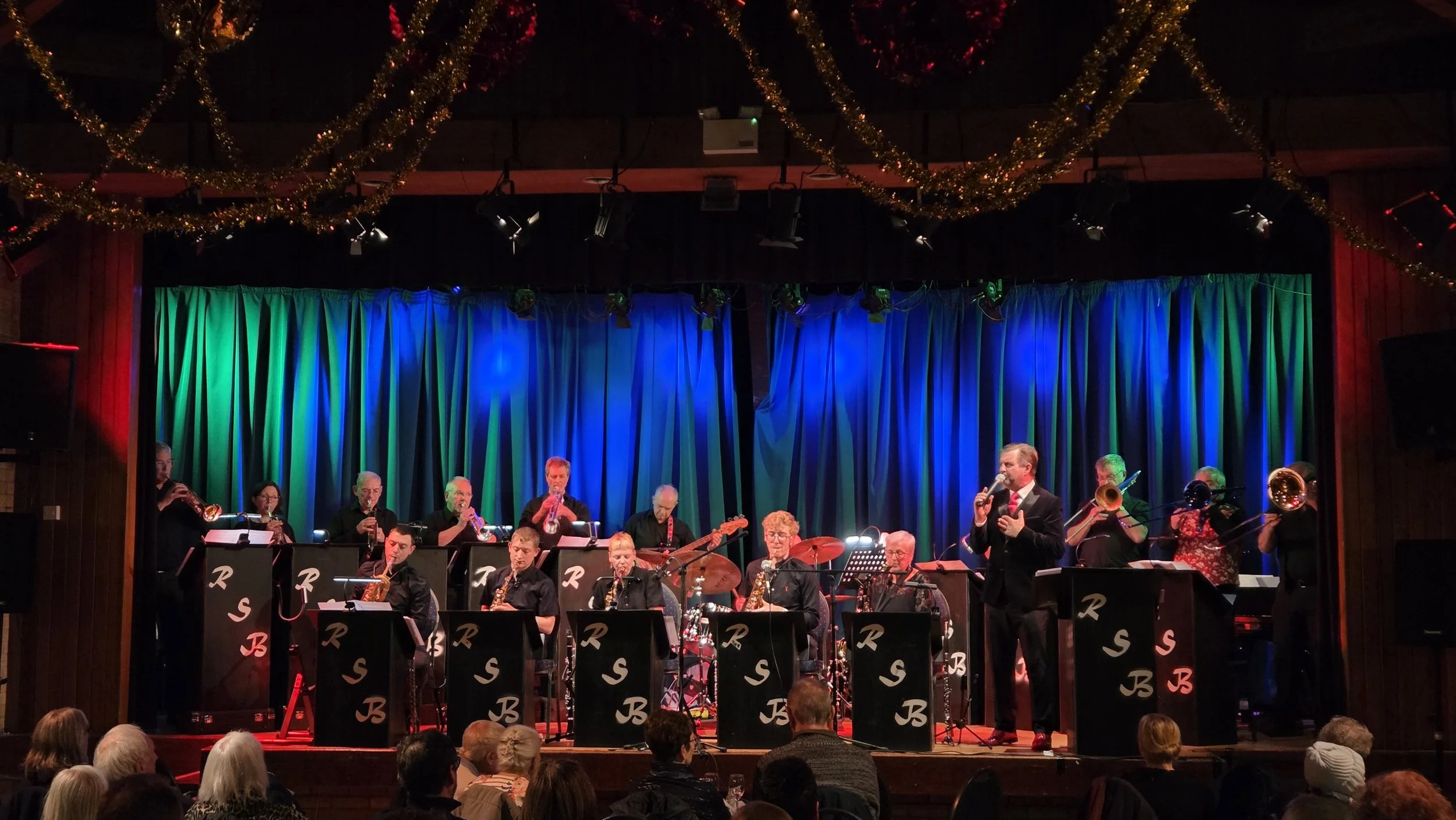 Ravenshead Swing Band provide another great evening of entertainment on our stage and perform a few shows a year at the hall. Click on image for more information.