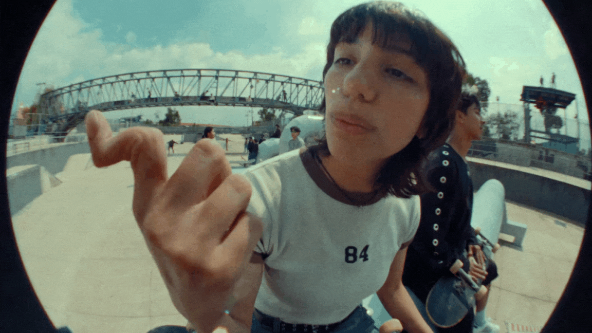 EA.skate_8_jackie finger (1).gif