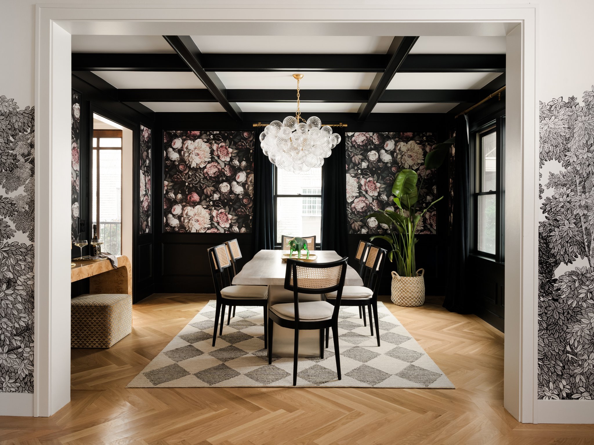 Kate Thacker Home for MNC | Modern Parisian 