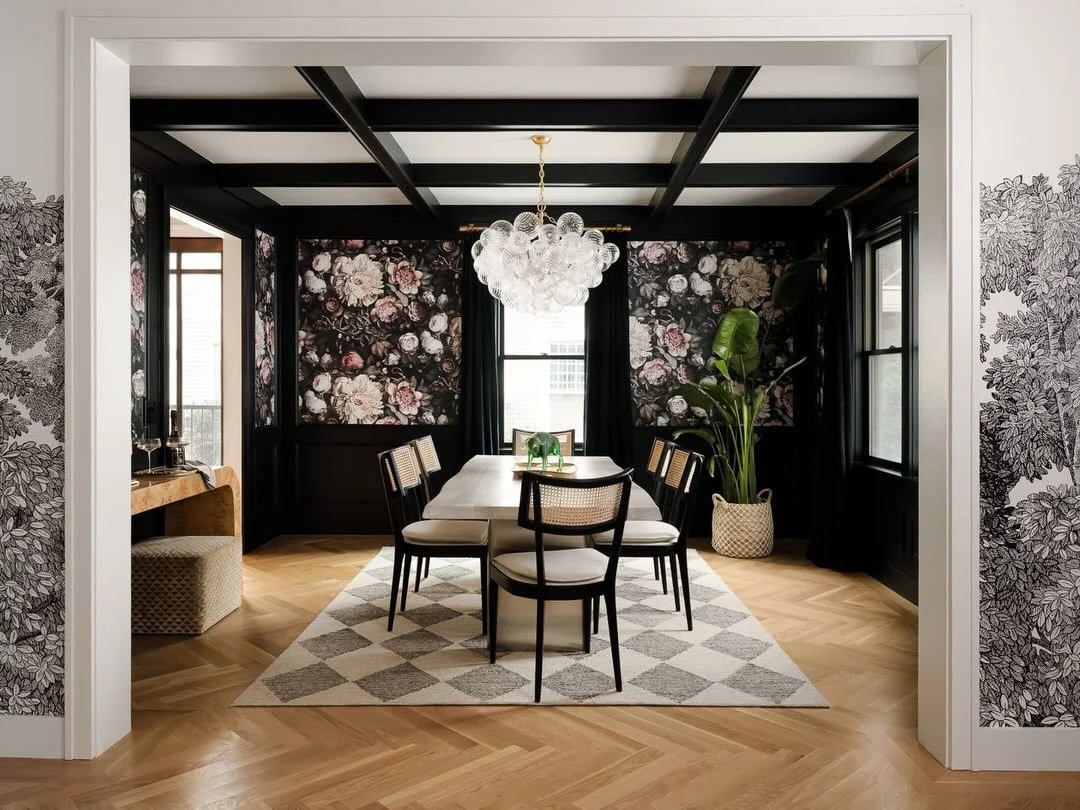 Dark walls, natural light, and bold pattern.

This dining room proves that dramatic spaces can still feel welcoming when they&rsquo;re balanced with warmth and texture.

Design: @katethackerhome captured for @monikanormandcreative 
Styling: @wearhous