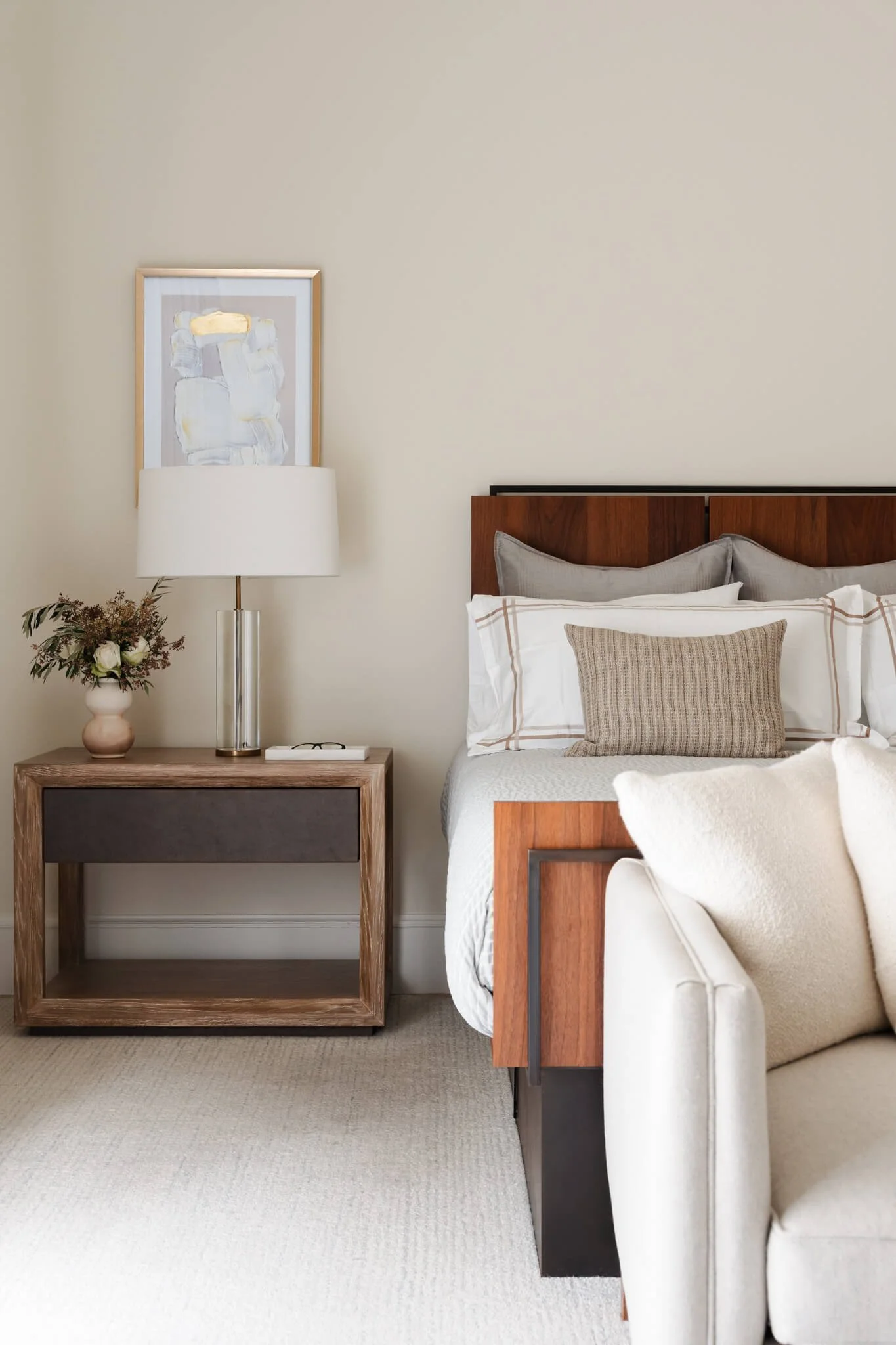 neutral-bedroom-interior-design-photography.jpg