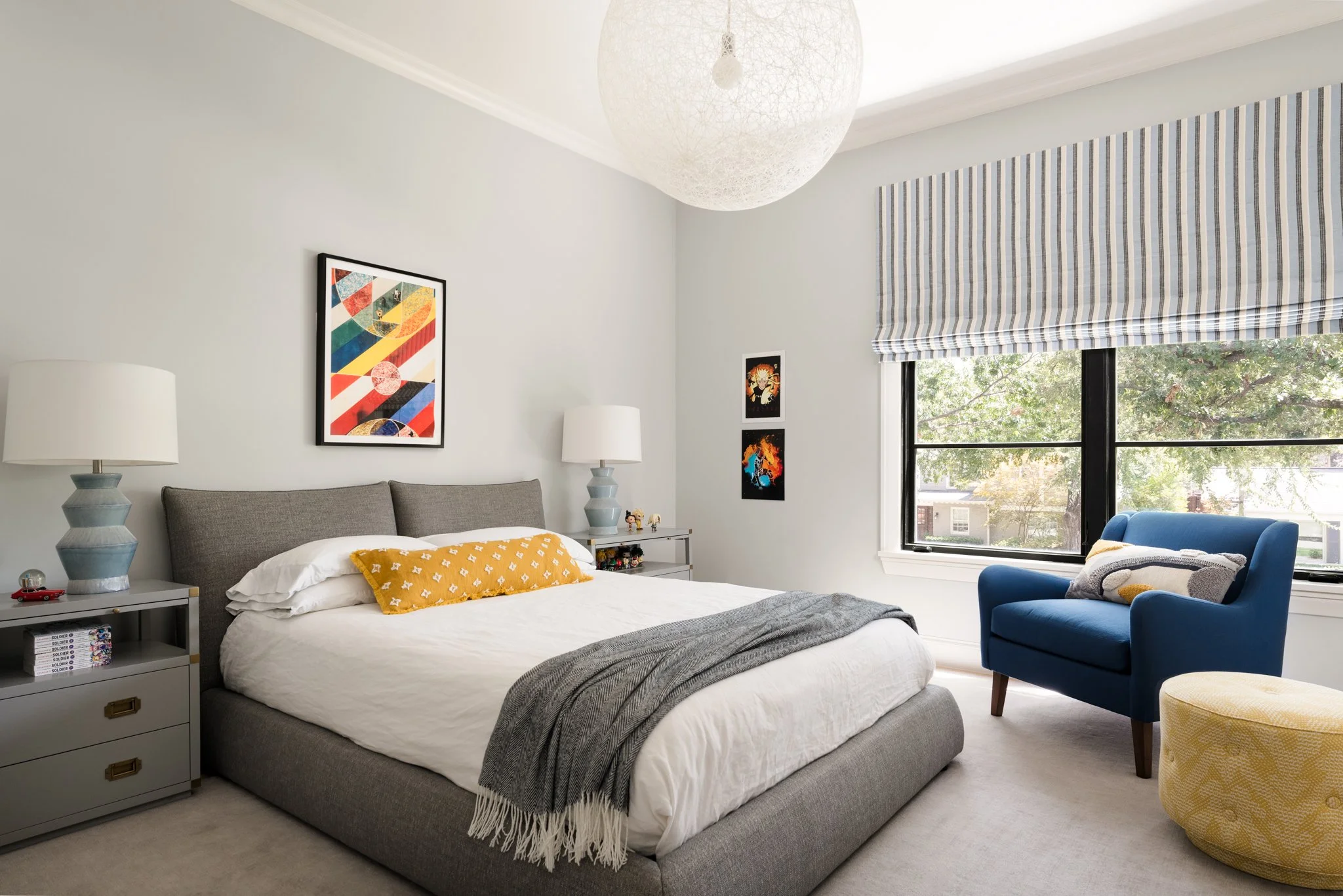 colorful-modern-bedroom-interior-photography.jpg