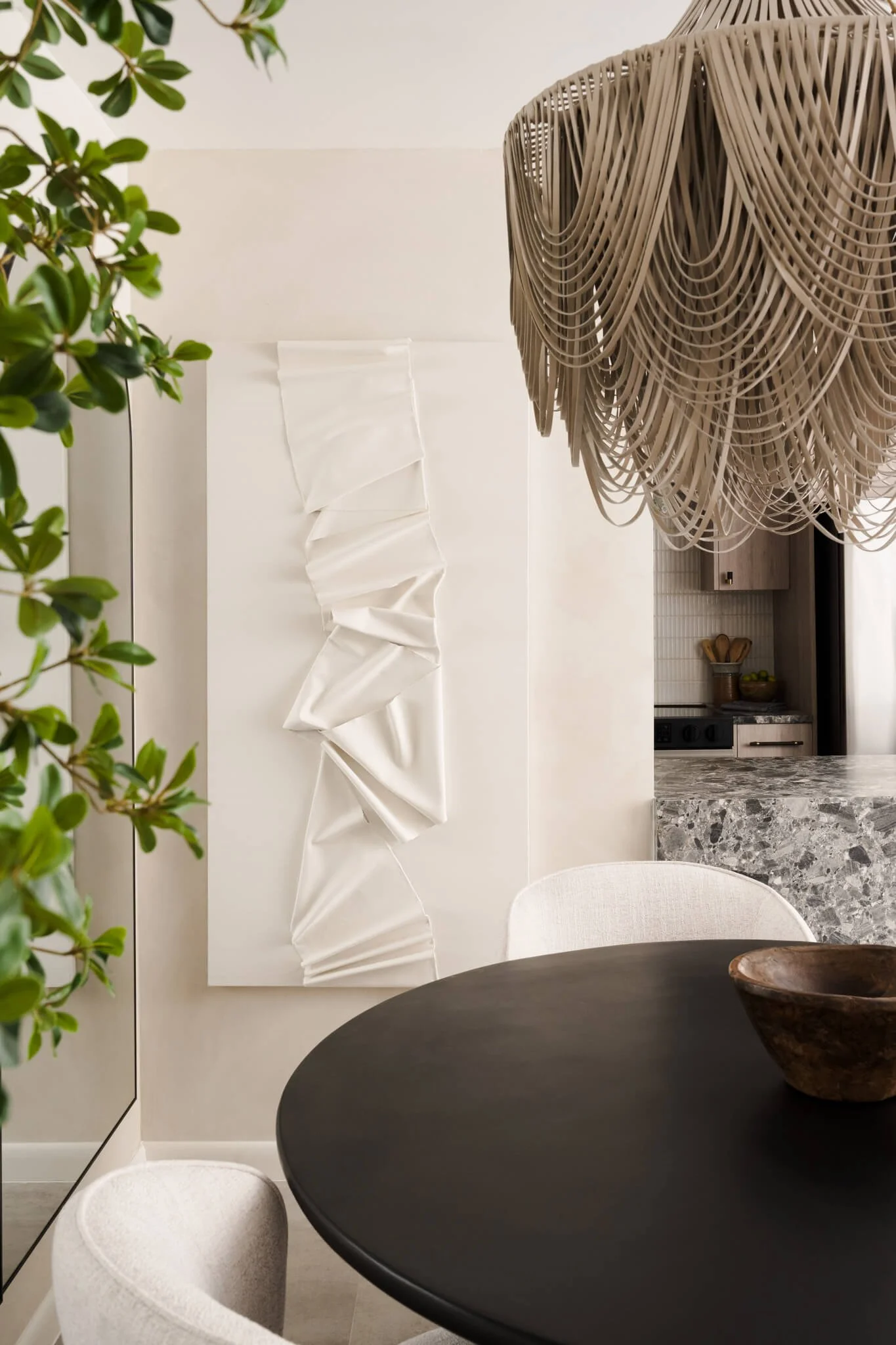 dallas-interior-photography-styled-console-vignette.jpg
