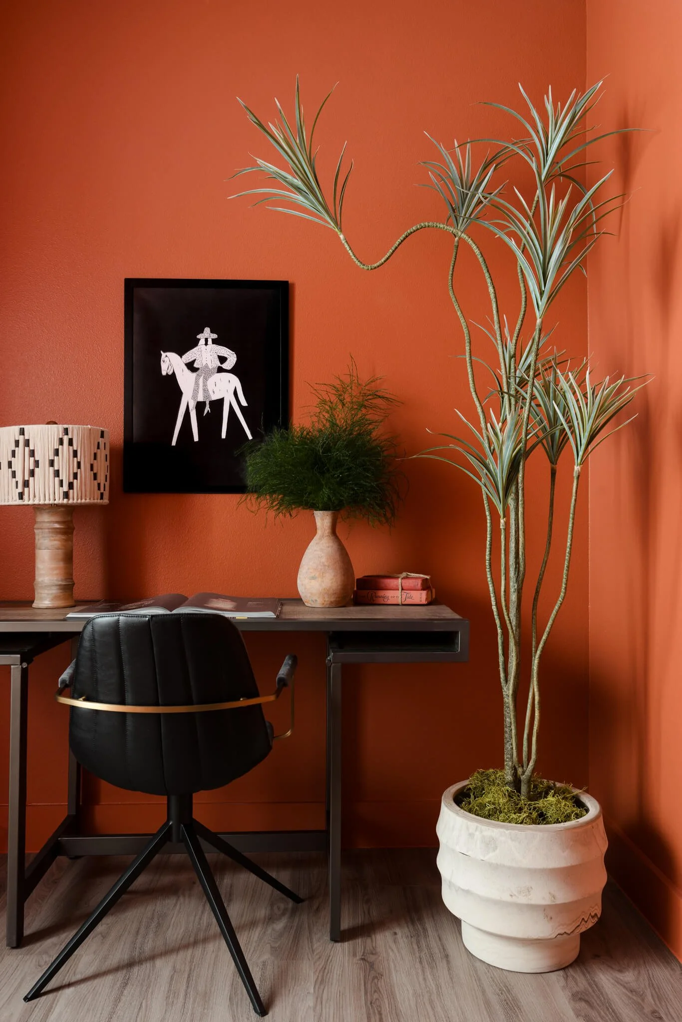 austin-interior-designer-office-photography-modern-home-office.jpg