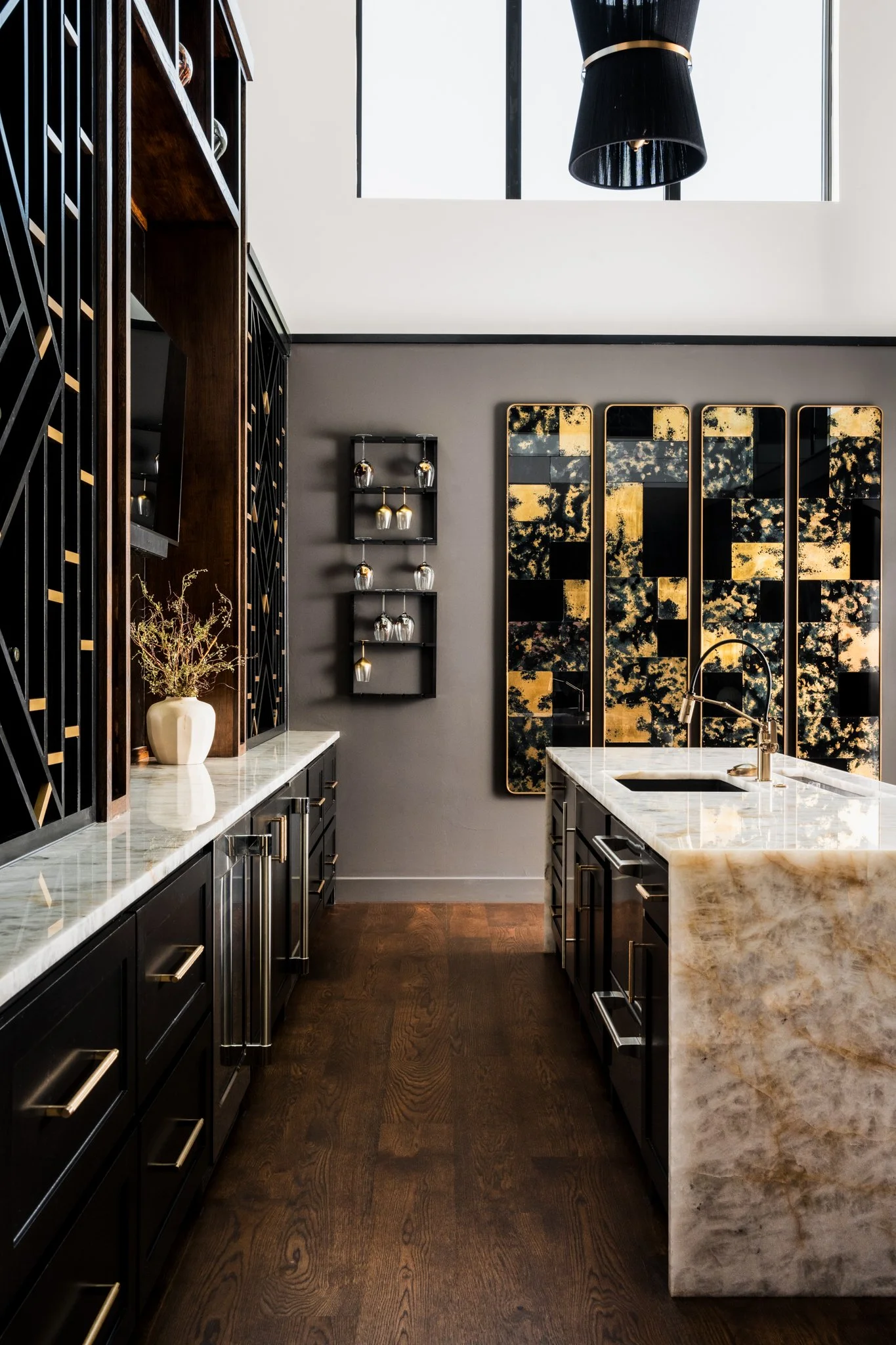 moody-home-bar-styling-interior-photography.jpg