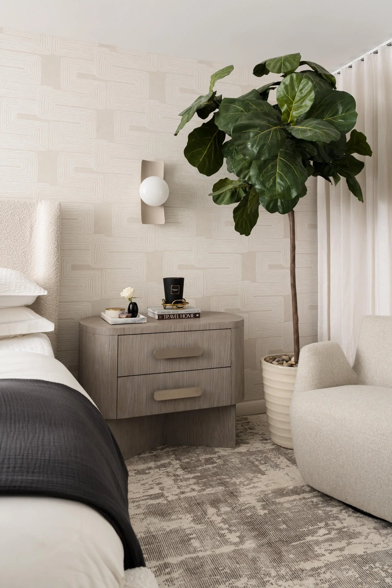 dallas-interior-design-photography-bedroom-styling-detail.jpg