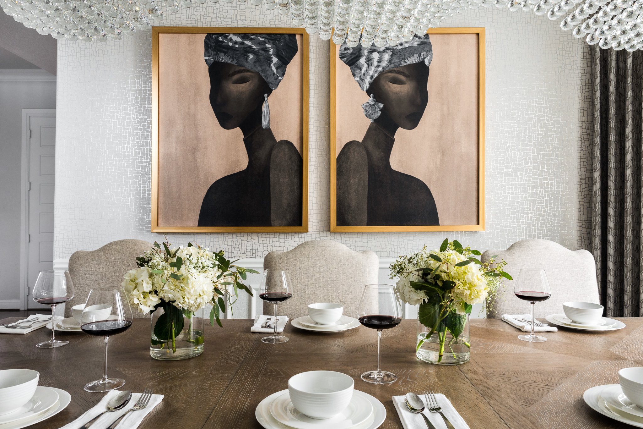 2023-SMP-Travis-Pernell-Interiors-Dining-4.jpg