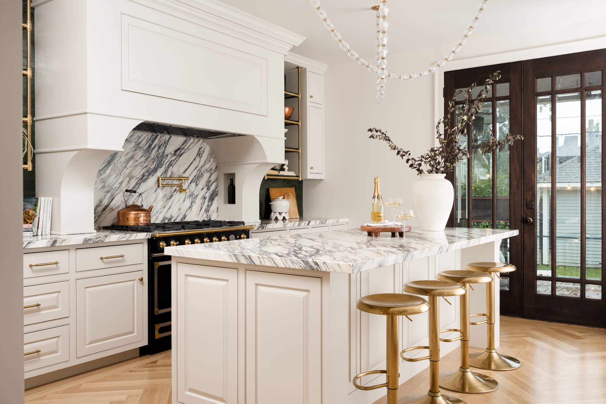 luxury-white-marble-kitchen-dallas-interior-photographer.jpg