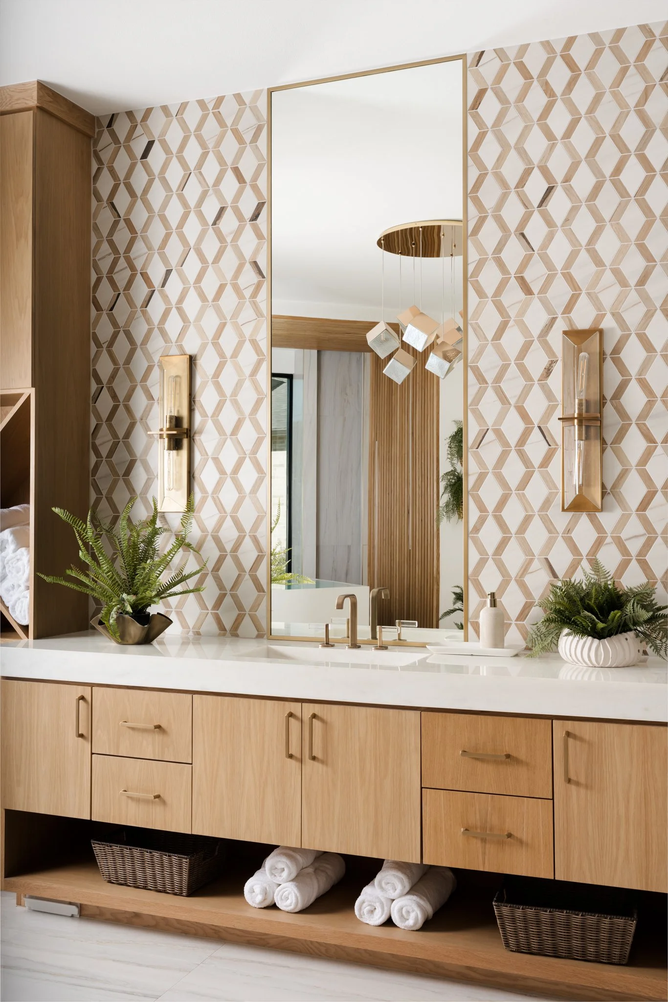 luxury-double-vanity-bathroom-interior-photography.jpg