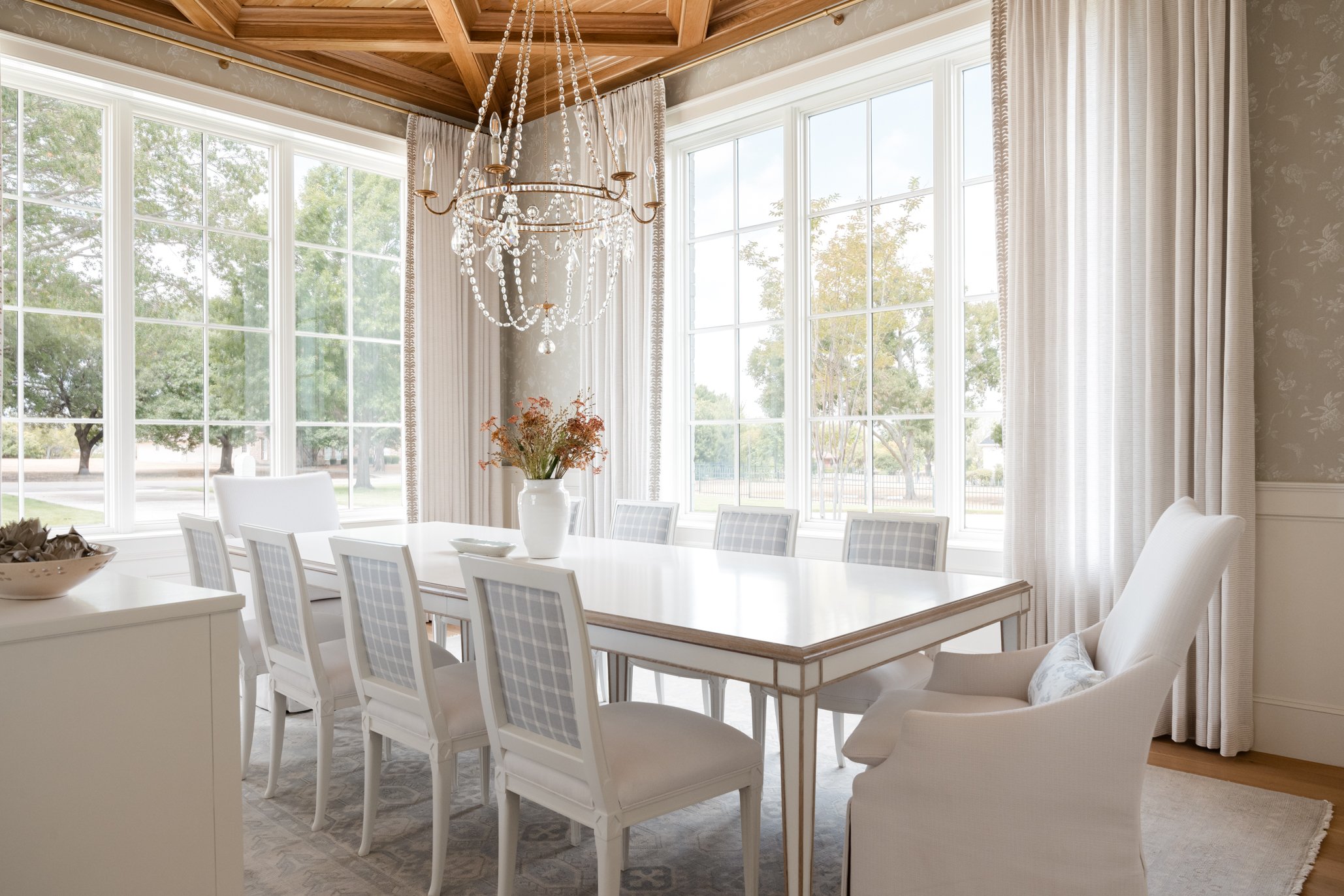 Neutral-traditional-home-dallas-interior-design-photography.jpg