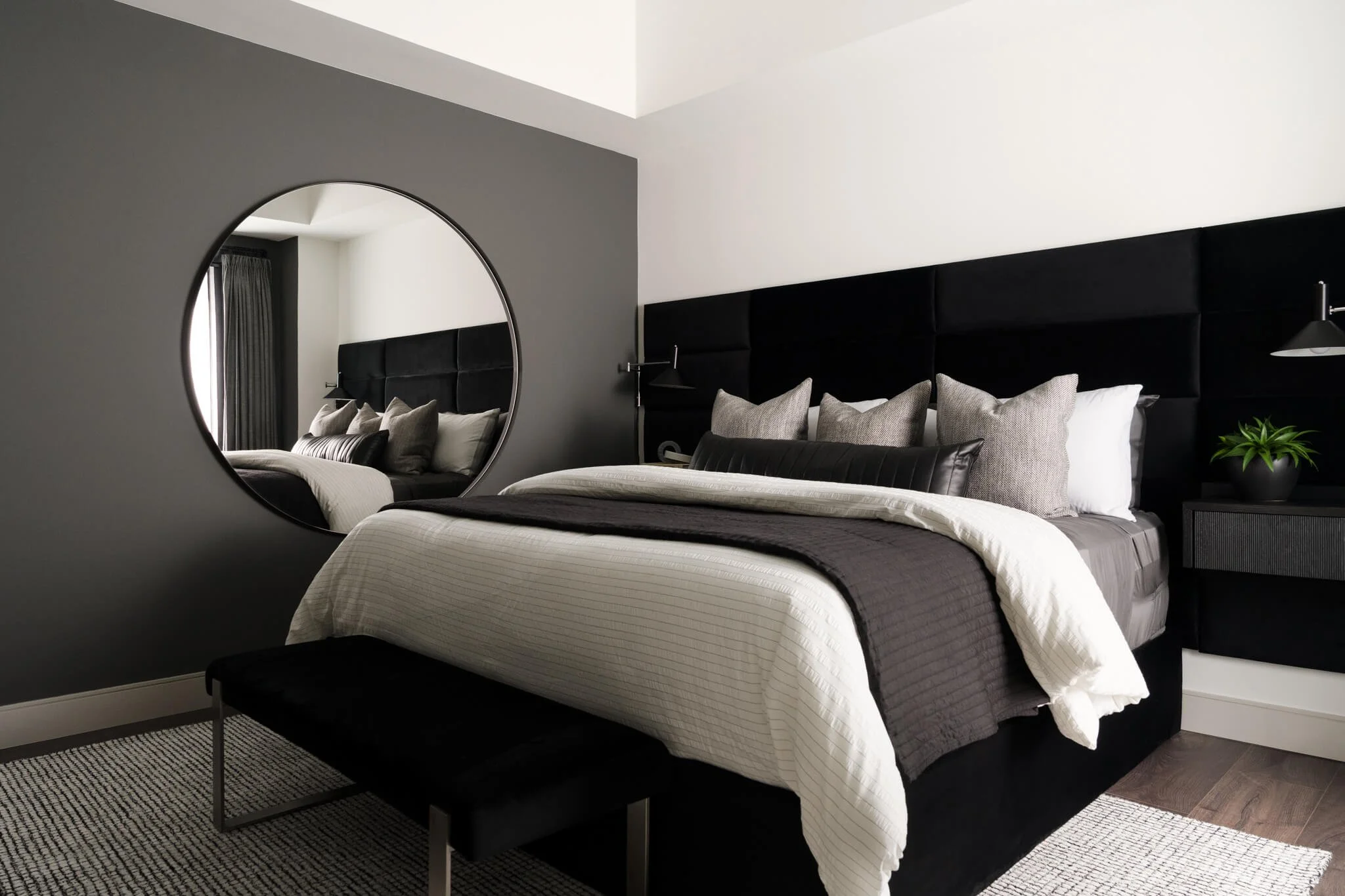 dallas-bedroom-interior-photography-moody-modern-bedroom.jpg