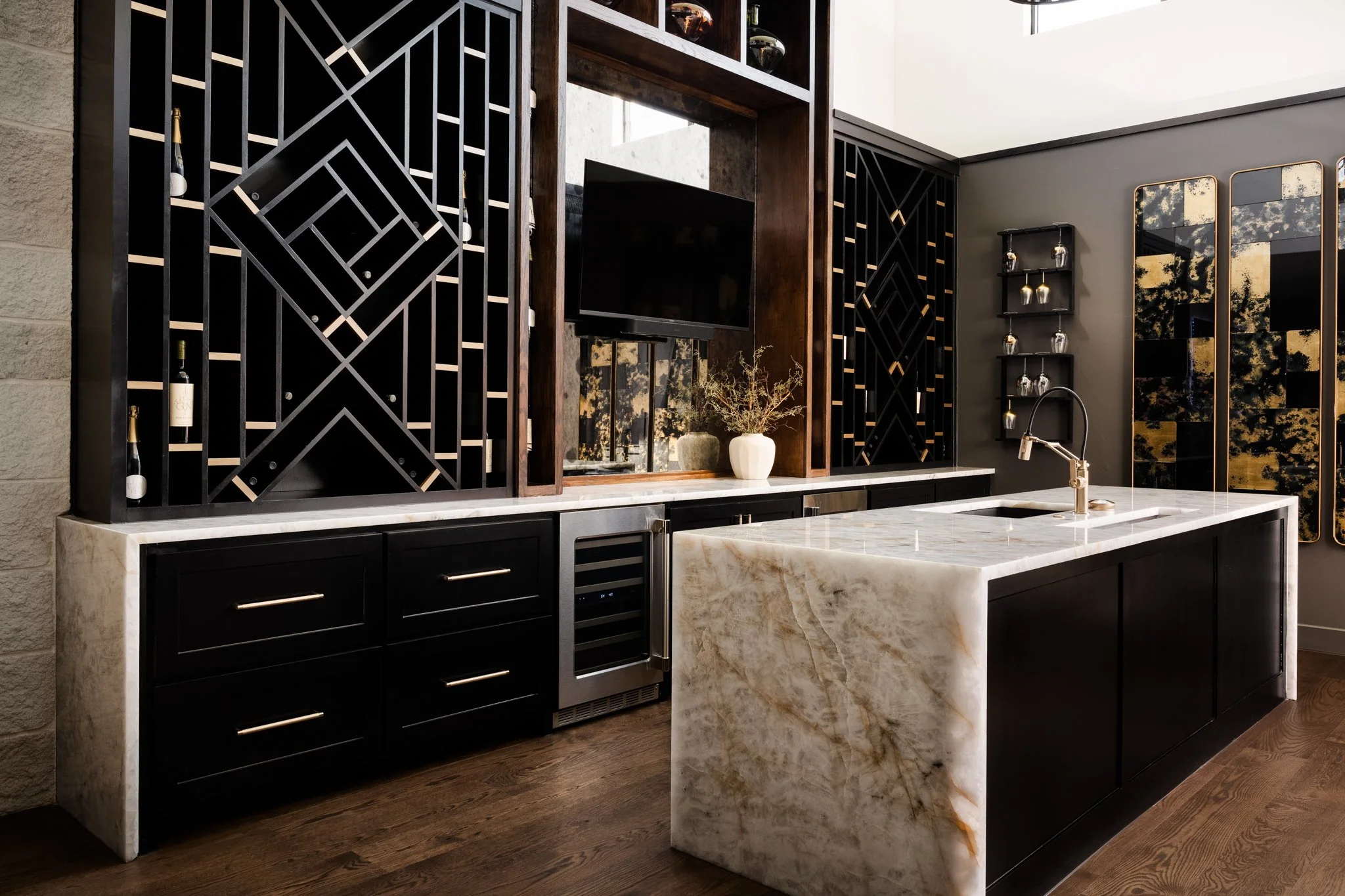luxury-home-bar-design-interior-photography.jpg