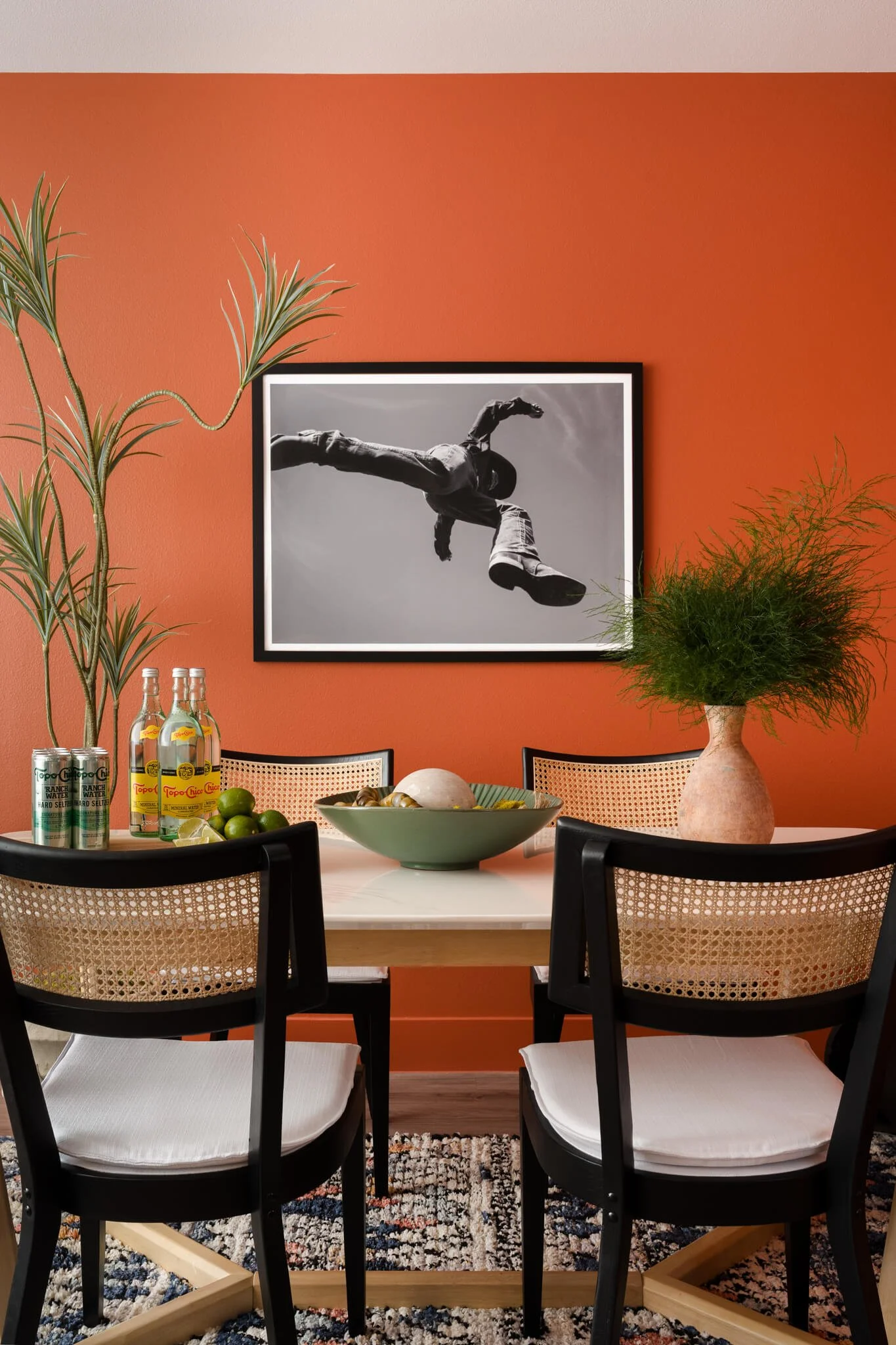 fort-worth-dining-room-interior-photographer-colorful-modern-design.jpg