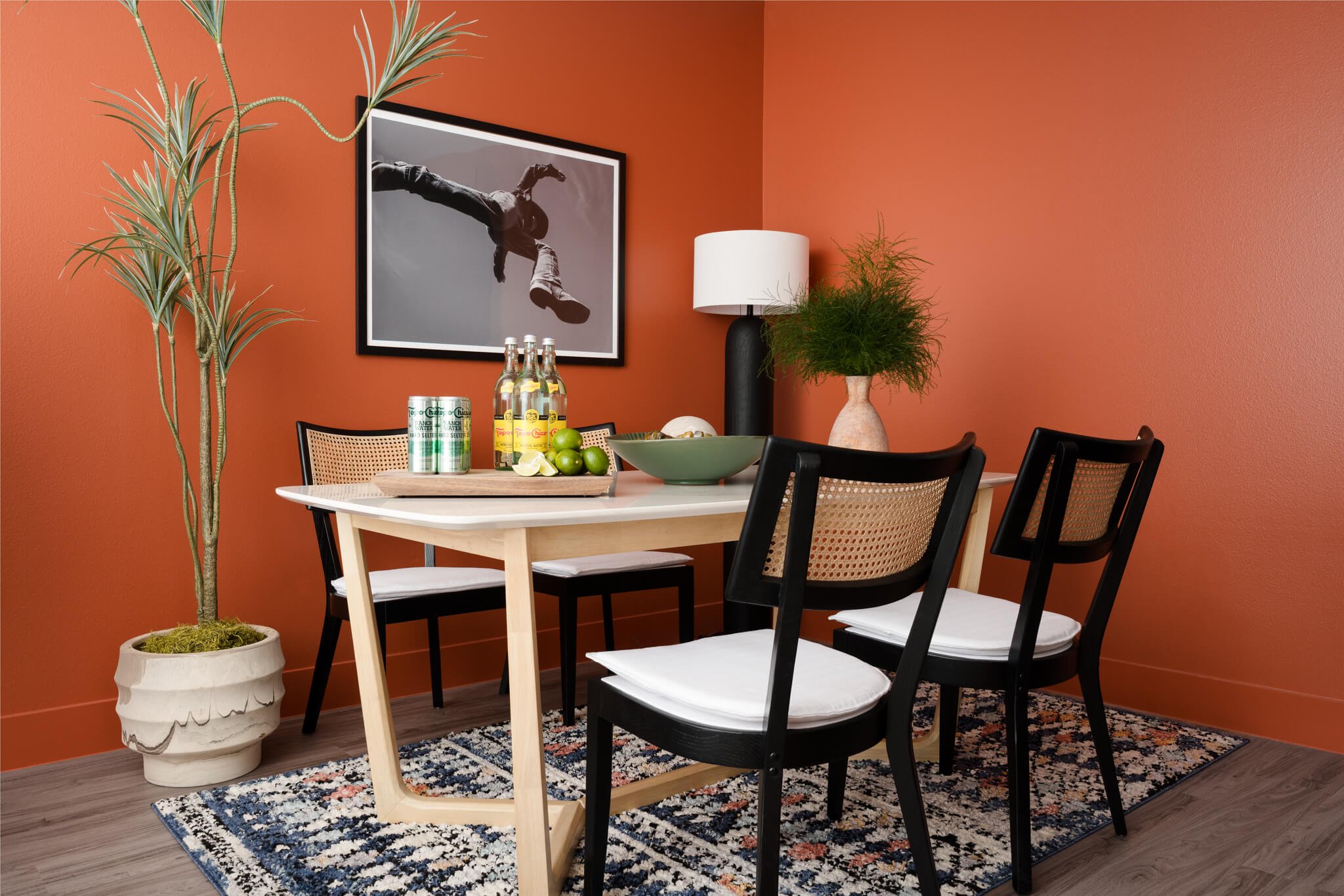 austin-hospitality-interior-photography-modern-dining-space.jpg