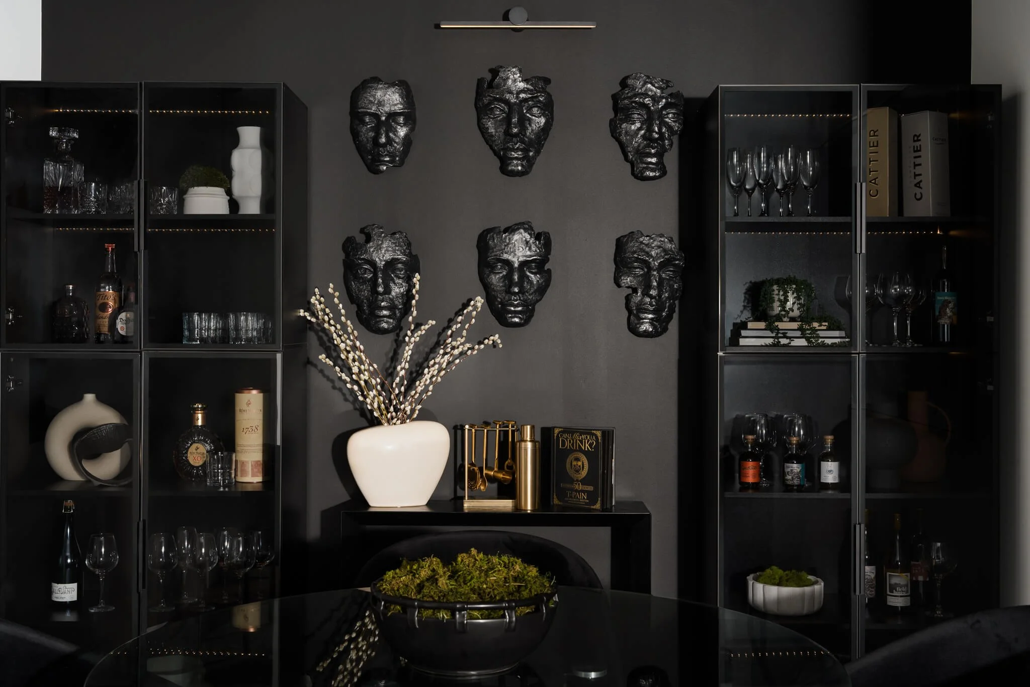 dallas-hospitality-photography-moody-black-bar-design.jpg