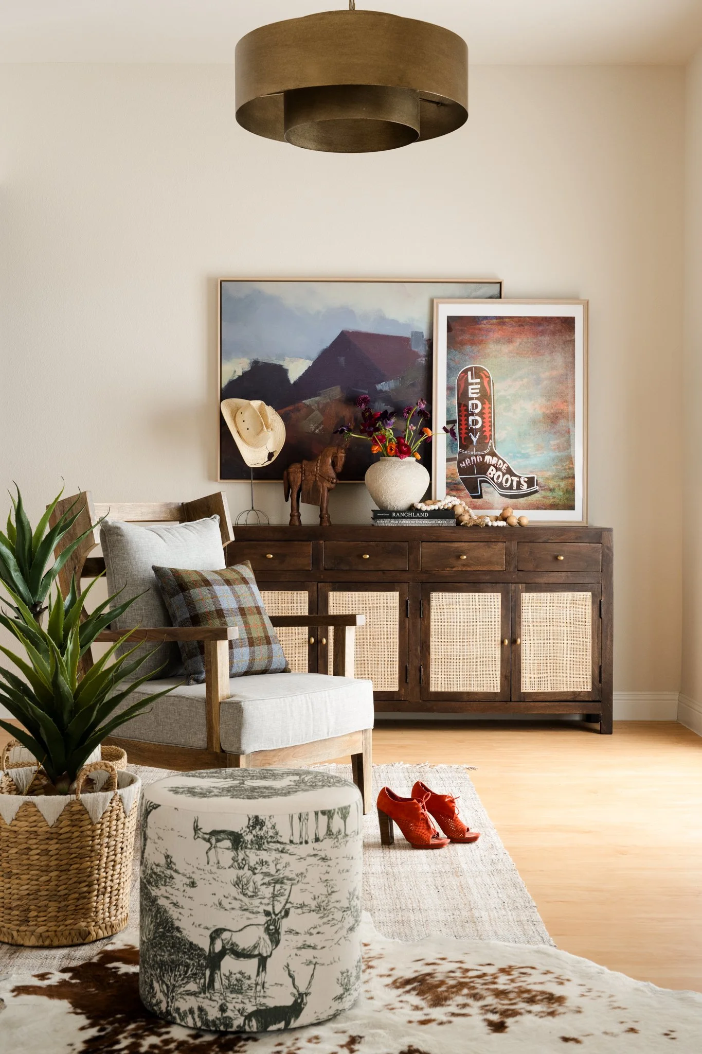 dallas-interior-design-photographer-layered-living-room-design.jpg