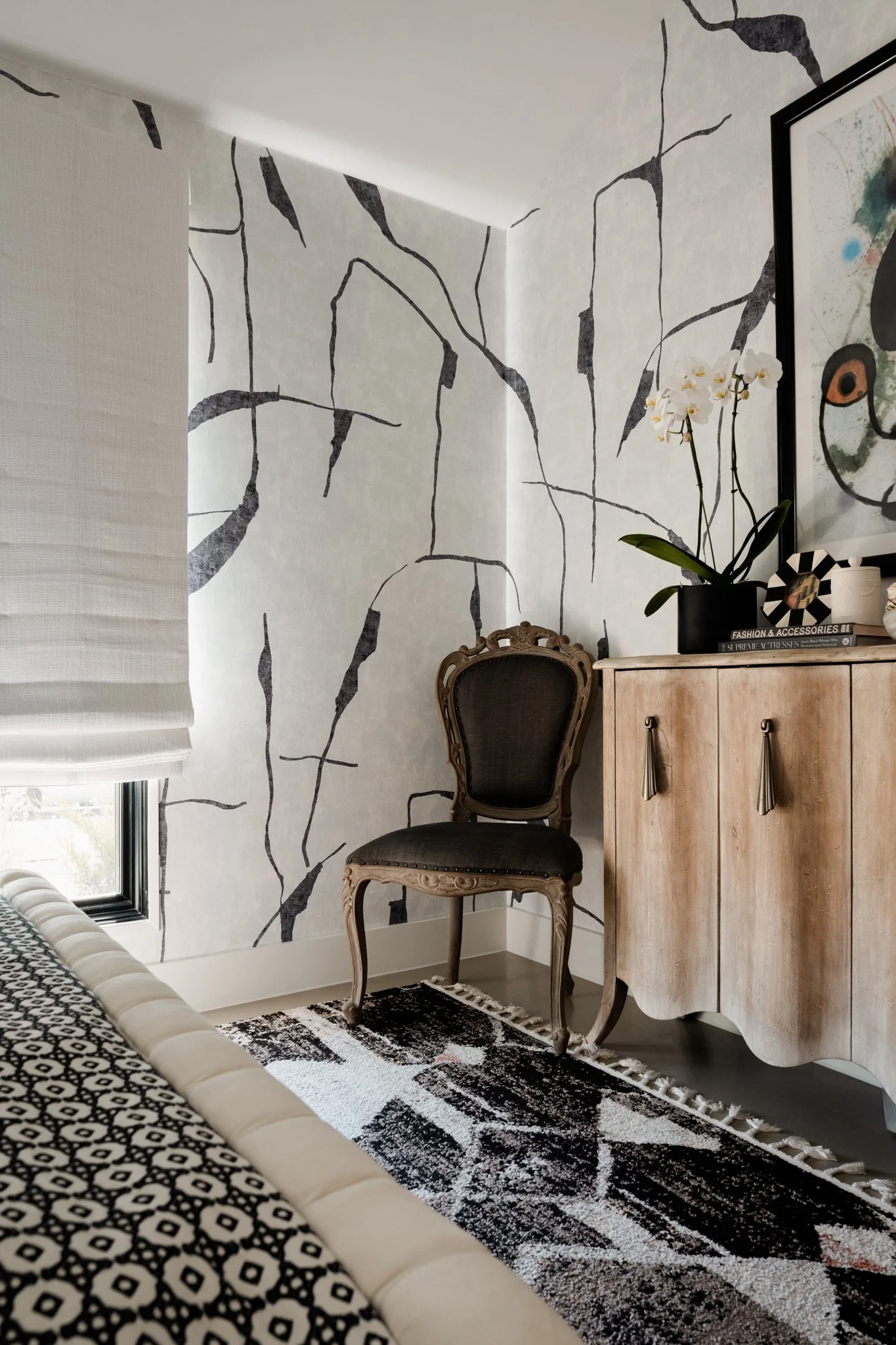 textured-wallpaper-bedroom-interior-design-photography.jpg