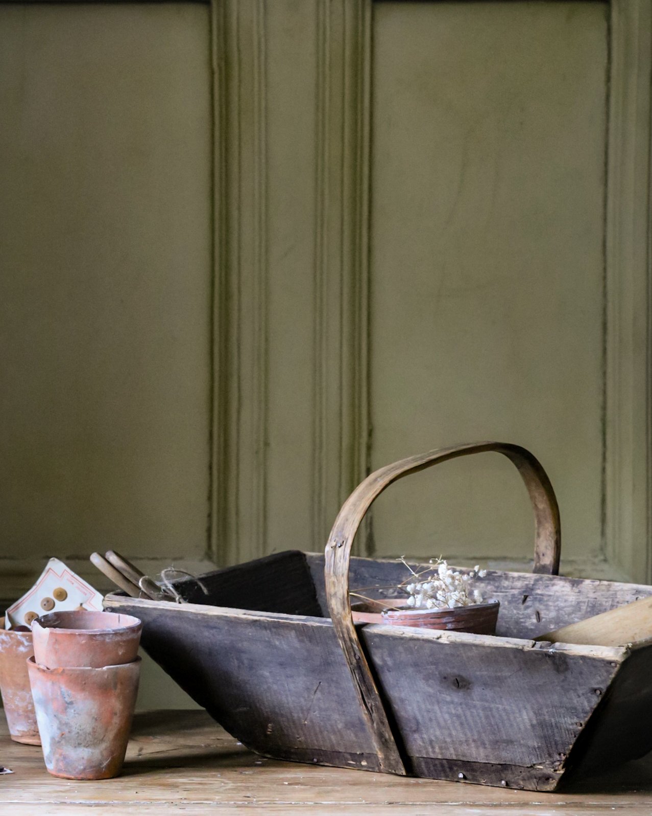 French farmhouse wooden trug in a vintage scene