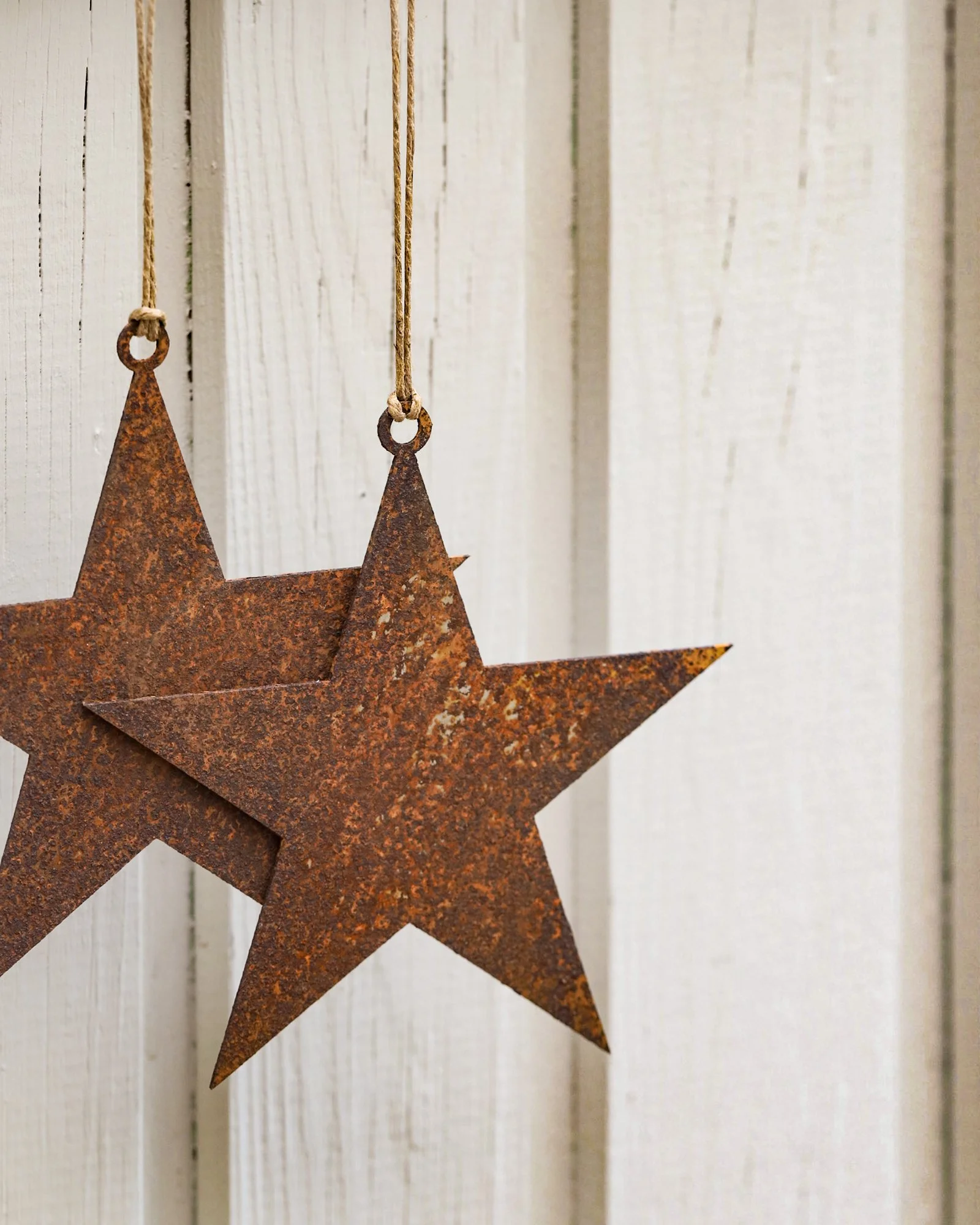 Two rusty stars