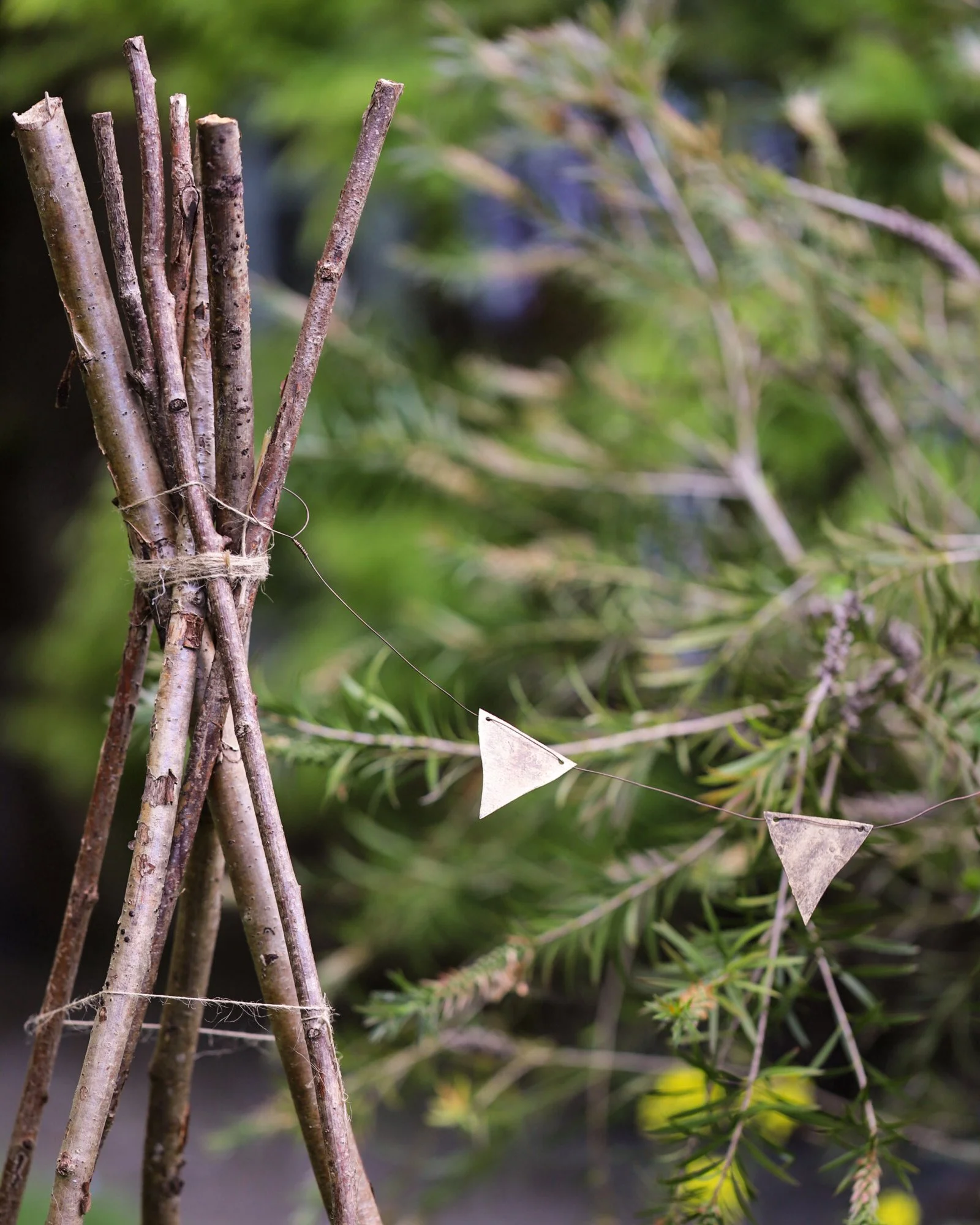 A length of iron bunting flags