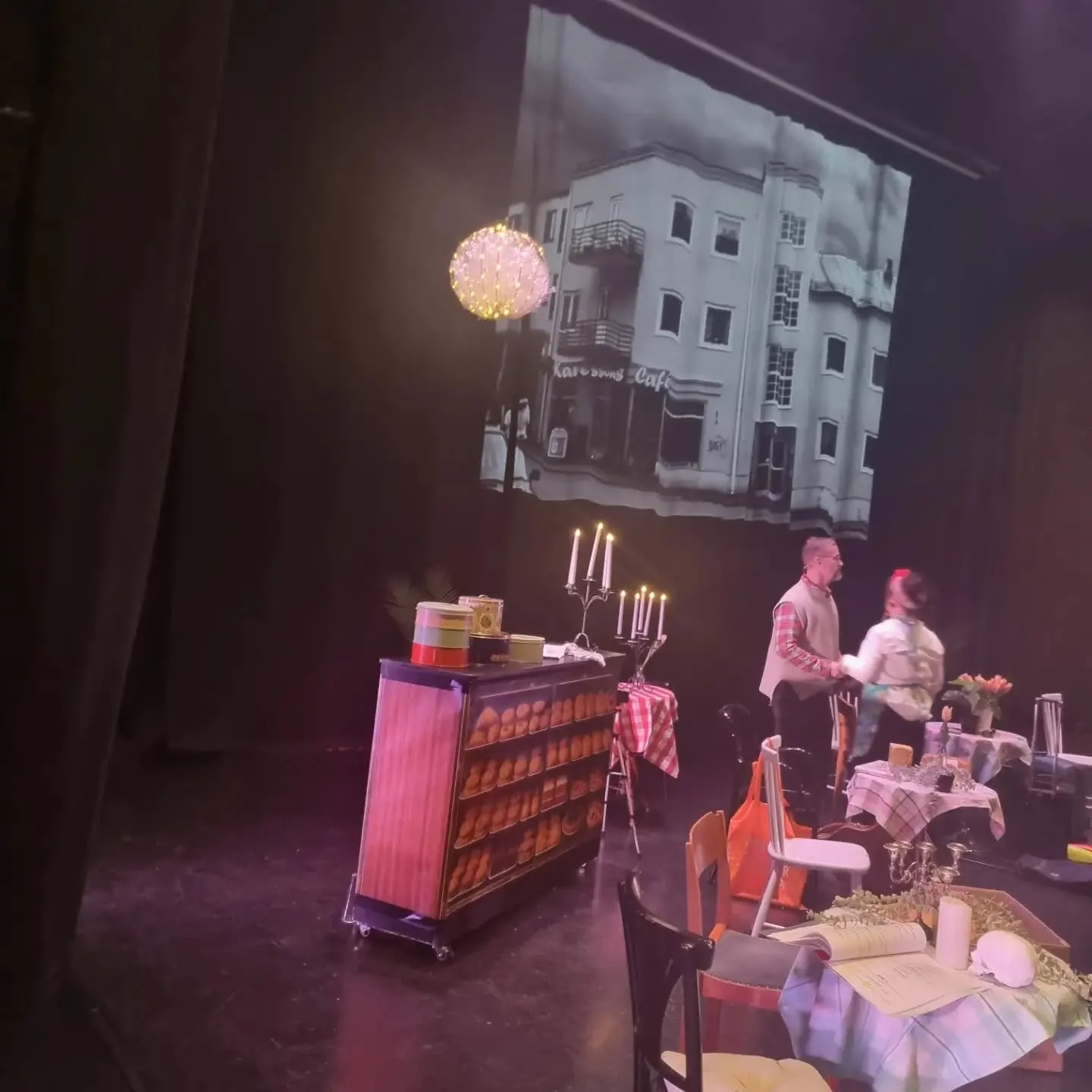 Idag fick vi se QL- musikal!

S&aring; bra! ❤️❤️❤️