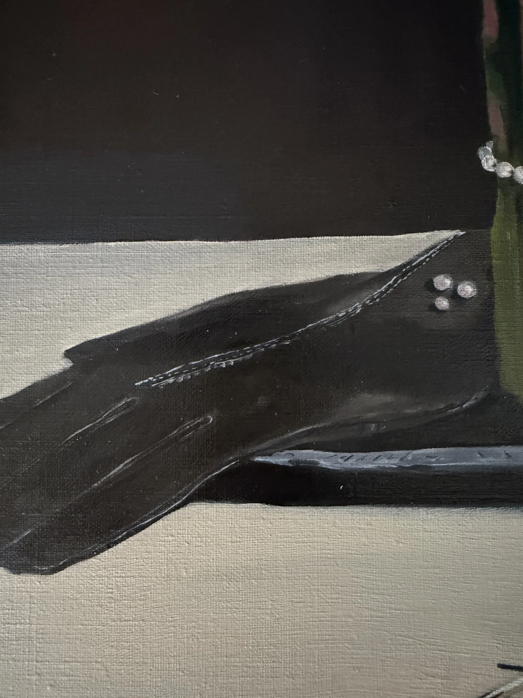 Ana Sneeringer_Gloves.jpg