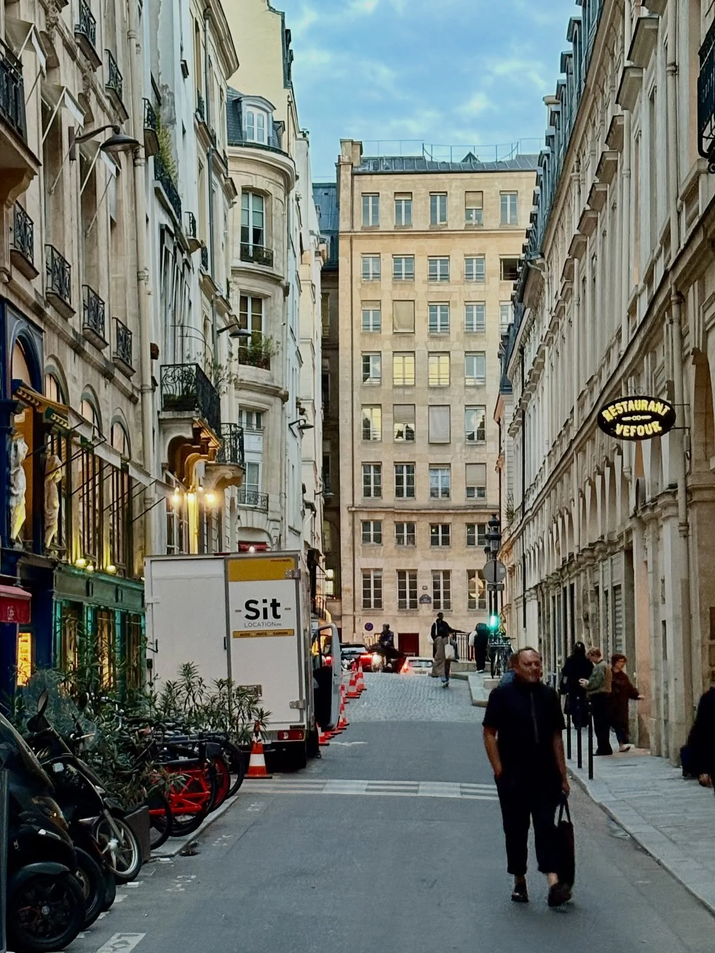 Is it a sign? Well yes, it literally is a sign. But is it a sign, sign?  #toujoursparis