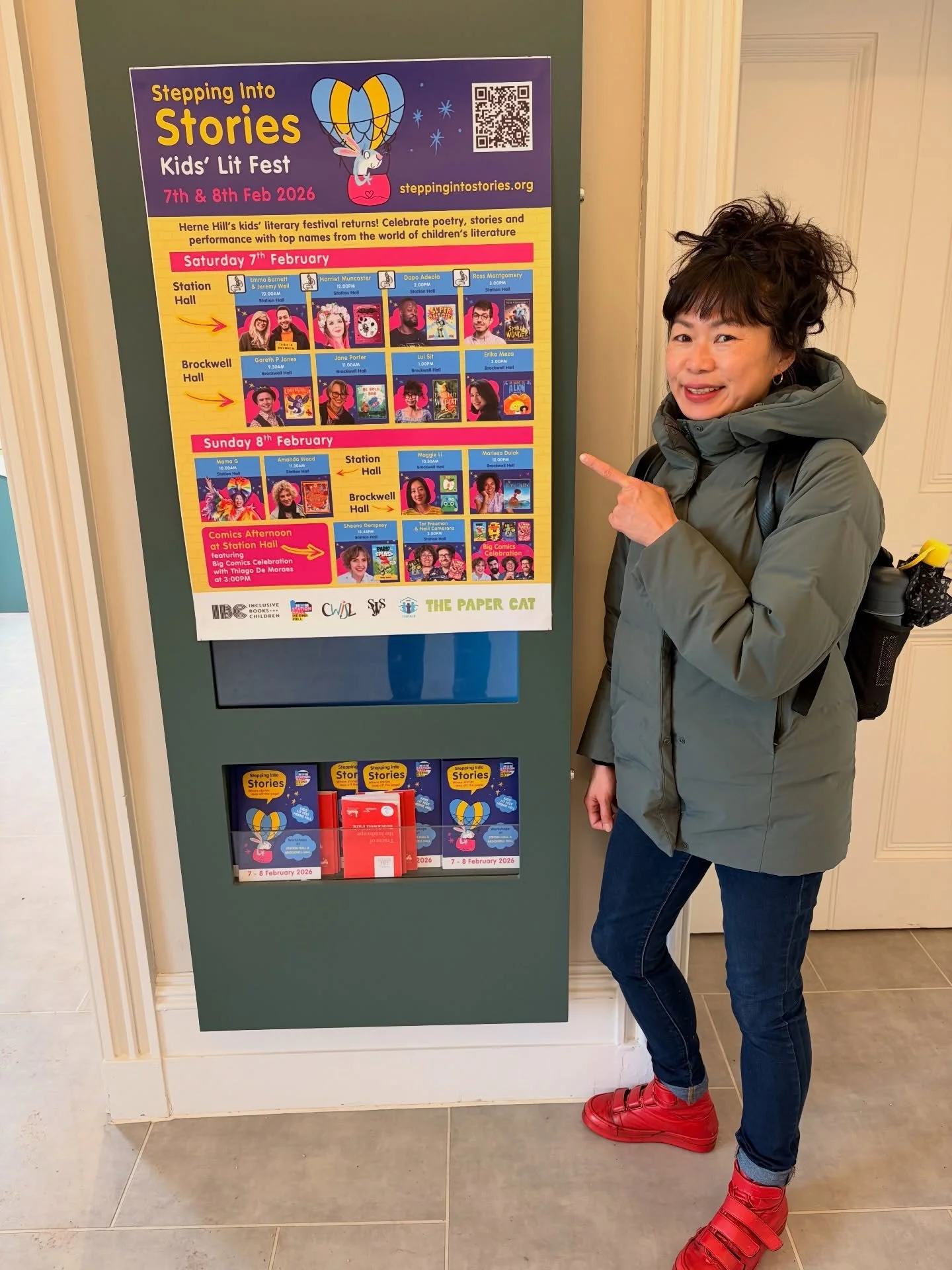 I had a great day at the @stories_fest in Herne Hill. I got to talk about LAND OF THE LAST WILDCAT as well as see @mossmontmomery talk about the creation of SMALL WONDER (thanks Ross- you gave me some great tips) What a wonderful kidlit festival! The